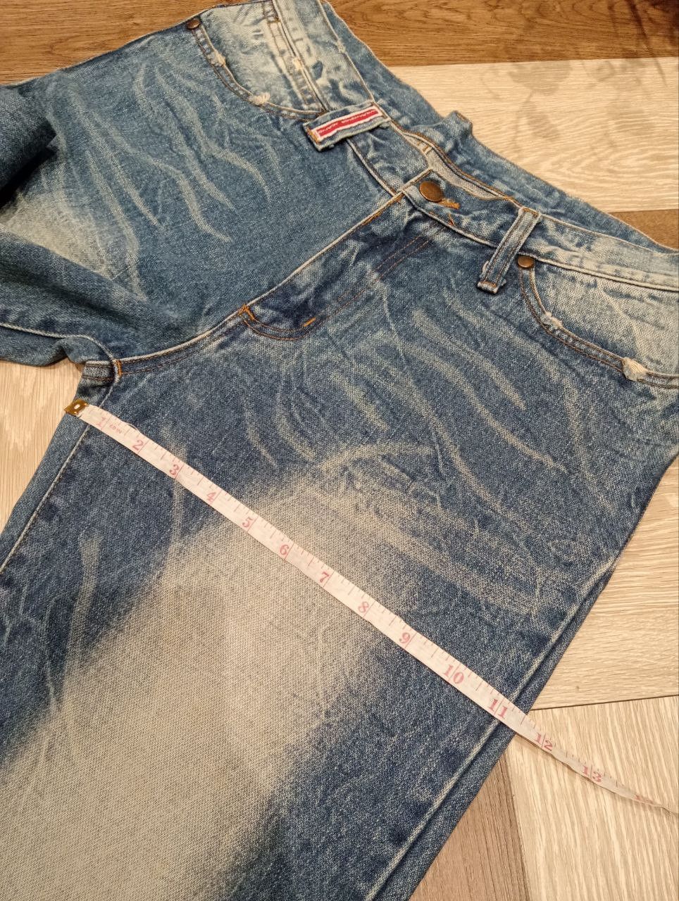 Wrangler VINTAGE WRANGLER DISTRESSED LOOK JEANS - SIZE 33 Size US 33 - 21 Thumbnail