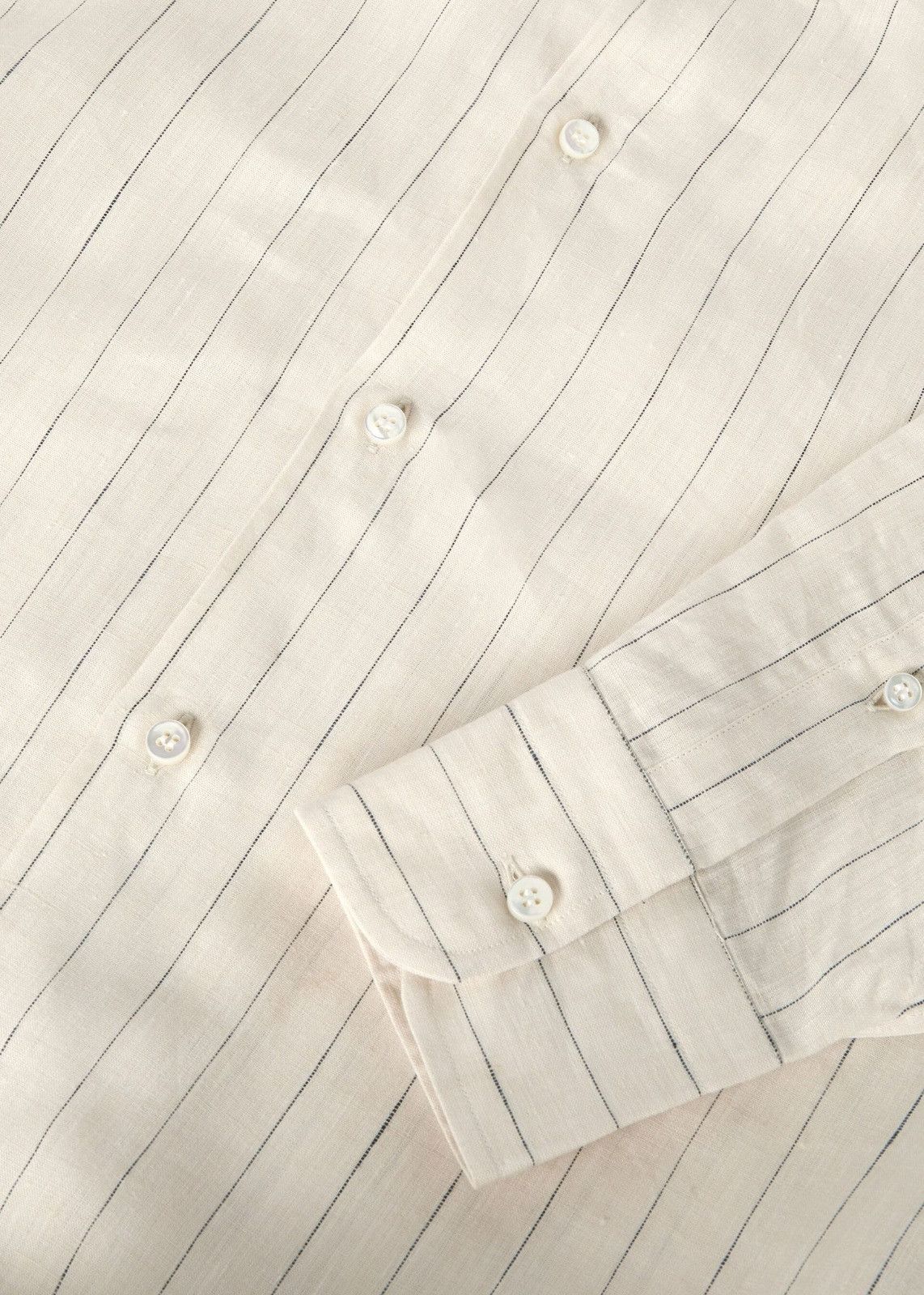 Loro Piana o1srvl11e0325 FAO0351 Shirt in White Size US XL / EU 56 / 4 - 2 Thumbnail
