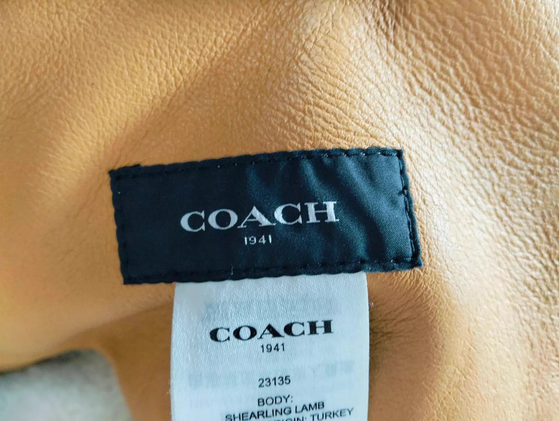Coach COACH 155 fur coat 98% new ship fast Size XS / US 0-2 / IT 36-38 - 3 Thumbnail