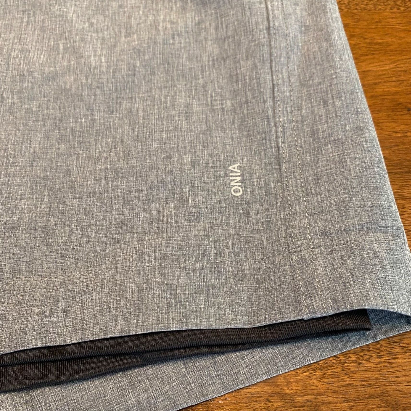 Onia Onia Shorts Mens 2XL Gray Lined Drawstring 6.5" Inseam Athletic Workout Size US 39 - 2 Thumbnail