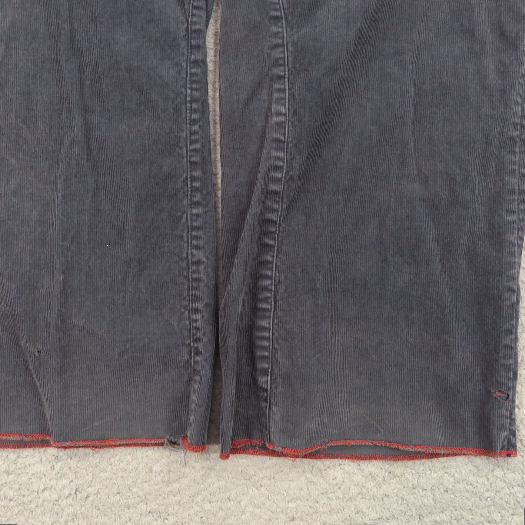 Ecko Unltd. VINTAGE ECKO UNLTD Jeans Men Corduroy Skater 36x32 Wide-Leg Grunge Y2K Faded 5-Pocket Jeans Mens Size US 36 / EU 52 - 4 Thumbnail