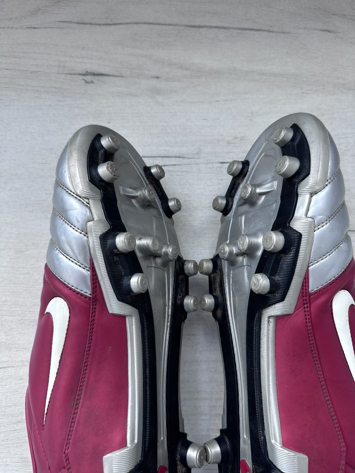Nike × Vintage Nike Total 90 Football Cleats Boots Mens Rare US13 UK12 Size US 13 / EU 46 - 8 Thumbnail