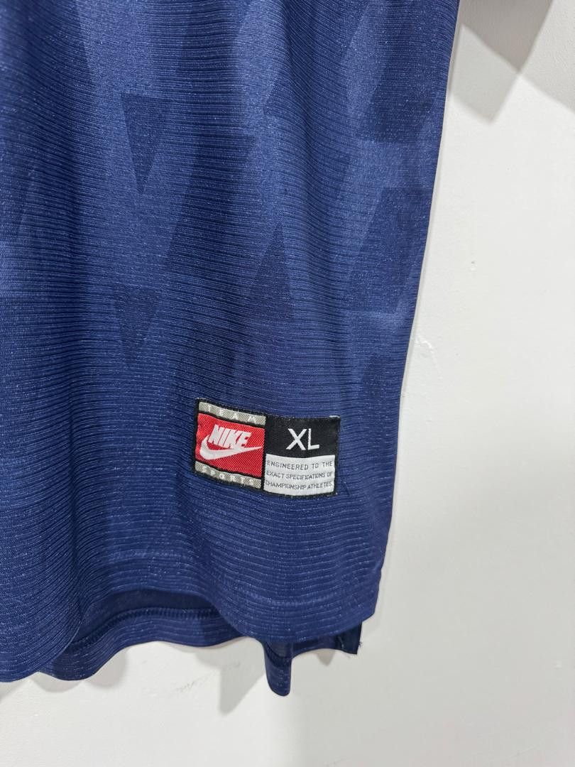 Nike Vintage Nike Jersey Size US L / EU 52-54 / 3 - 4 Thumbnail
