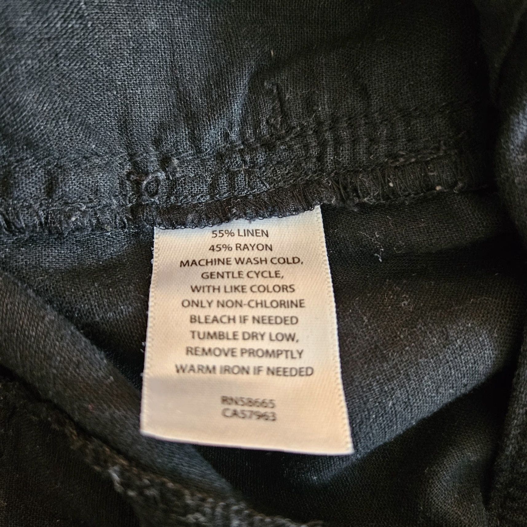 Vintage VINTAGE: No (skip) Caslon Women's Shorts Solid Black Linen Rayon Blend Caslon shorts M Black Casual Pull On 2.5" Inseam Women Size 32" / US 10 / IT 46 - 3 Thumbnail