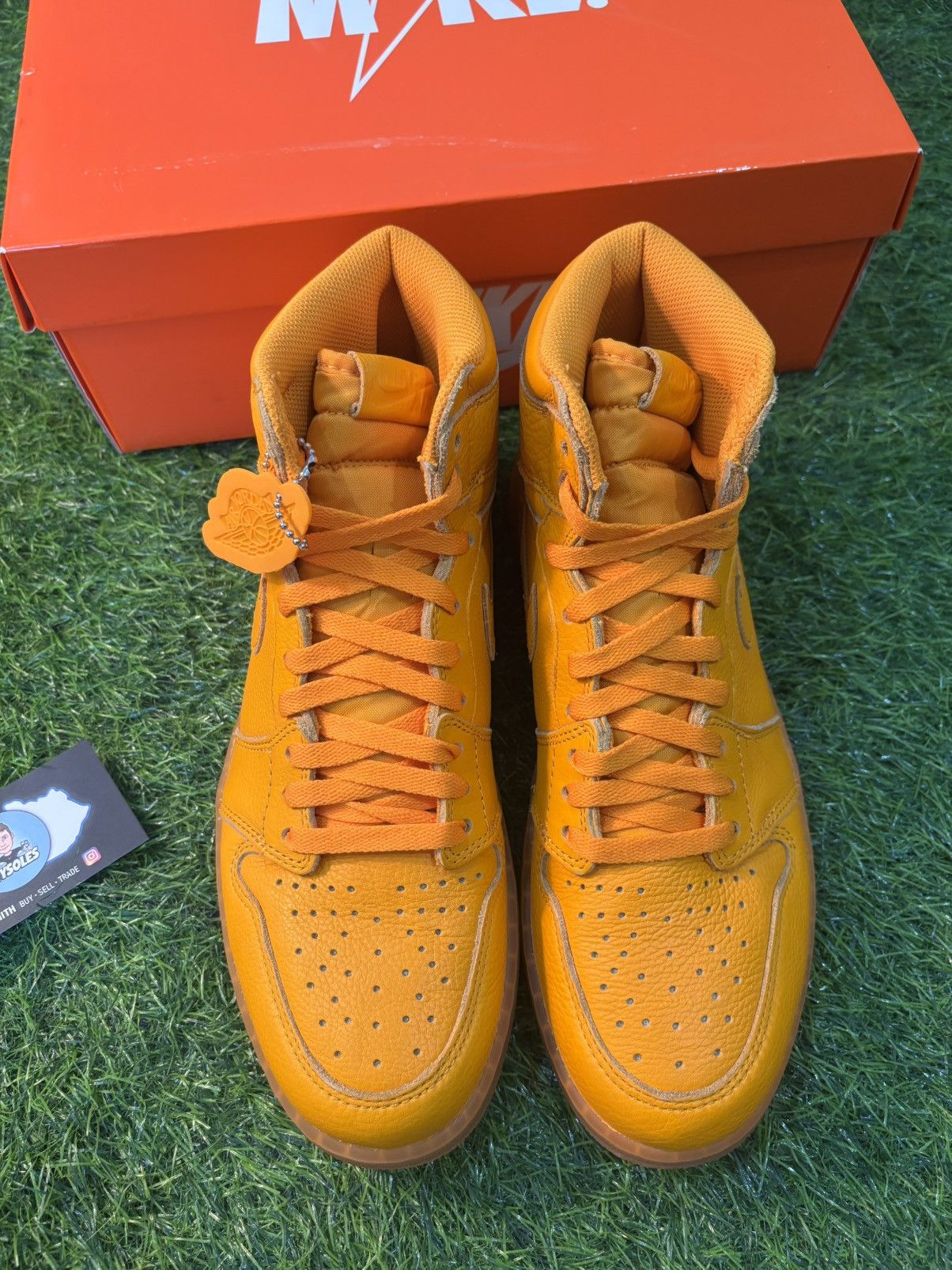 Jordan Brand Jordan 1 high gatorade orange peel Size US 10.5 / EU 43-44 - 3 Thumbnail