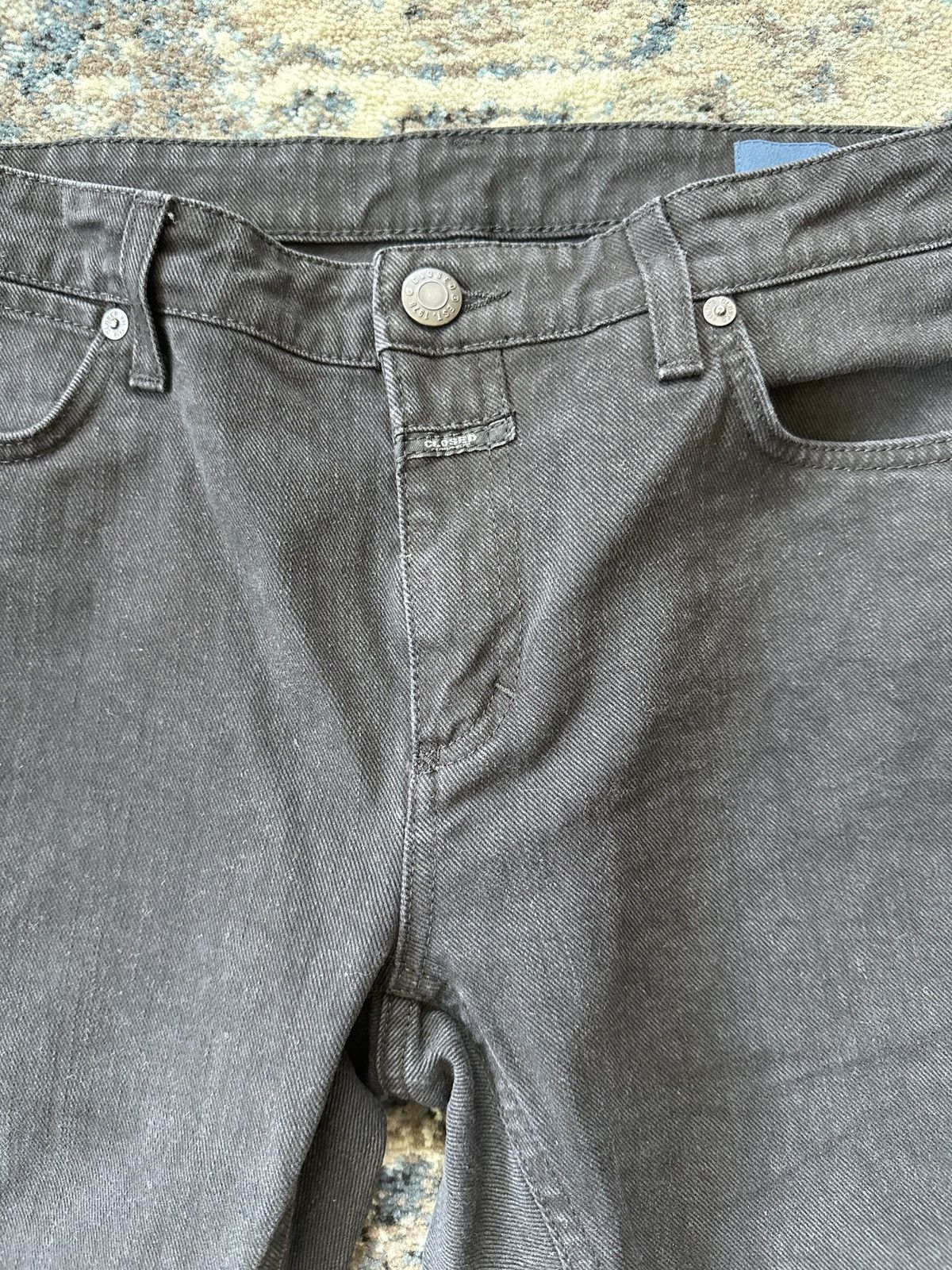 CLOSED Closed Slim Fit Denim Black Size 30 Waist Size US 30 / EU 46 - 5 Thumbnail