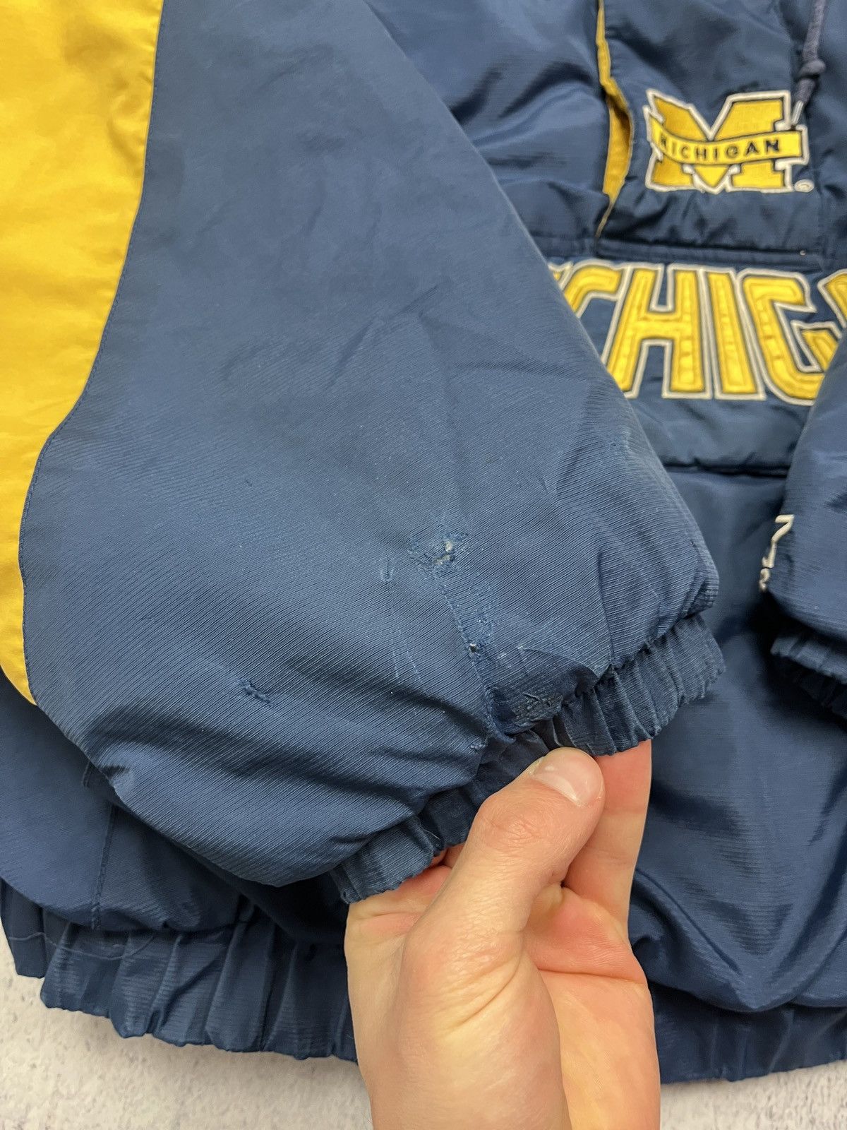 Starter Vintage NCAA Starter Michigan Wolverines Jacket 90’s Rare Size US L / EU 52-54 / 3 - 15 Thumbnail