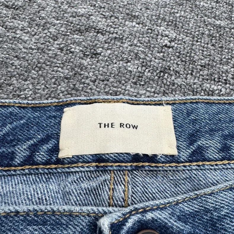 The Row The Row size 34 Washed old jeans Size US 34 / EU 50 - 2 Thumbnail