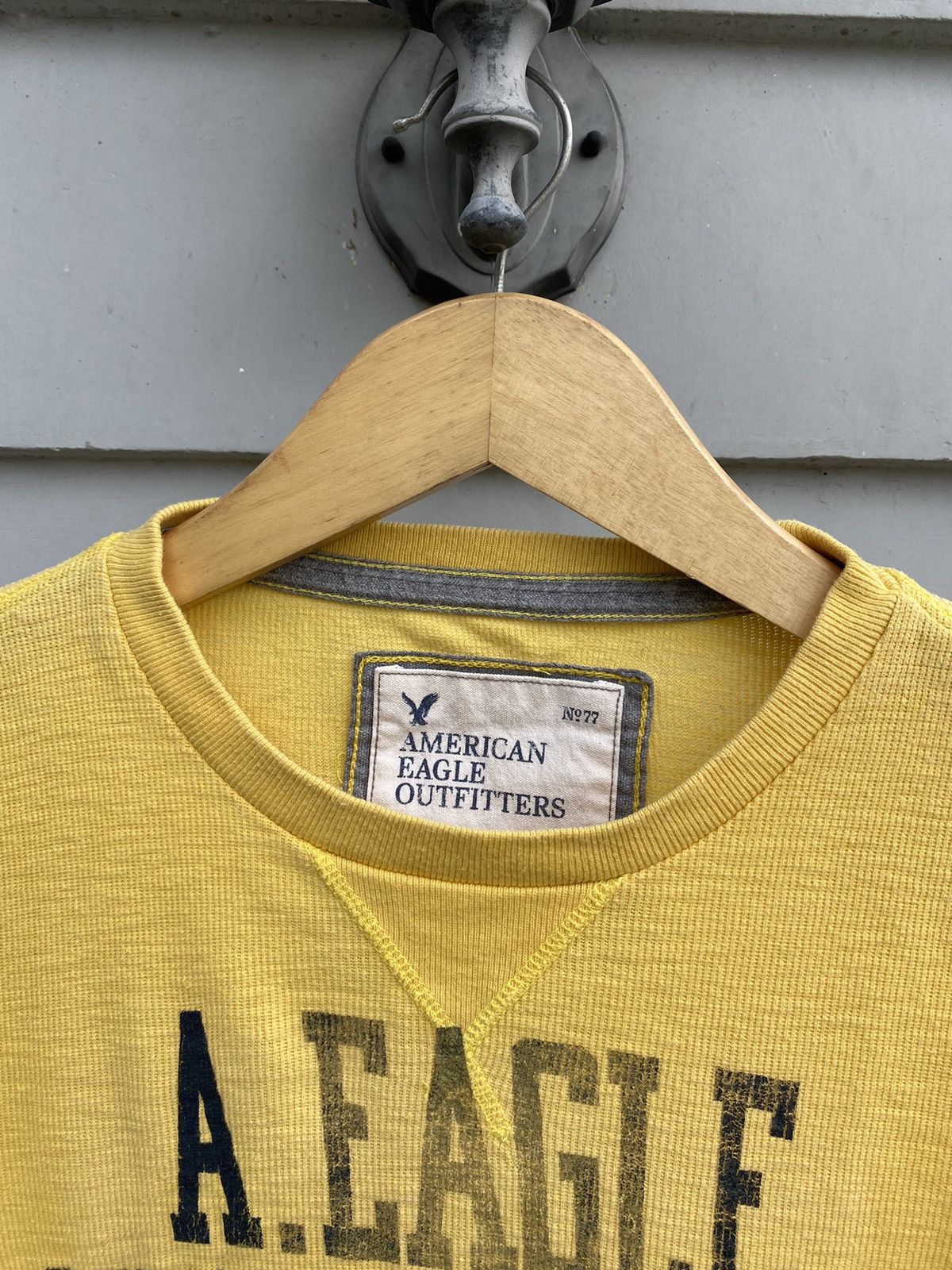 American Eagle Outfitters American Eagle Outfitters NY-DISTRICT Distressed Longsleeve Size US M / EU 48-50 / 2 - 2 Thumbnail