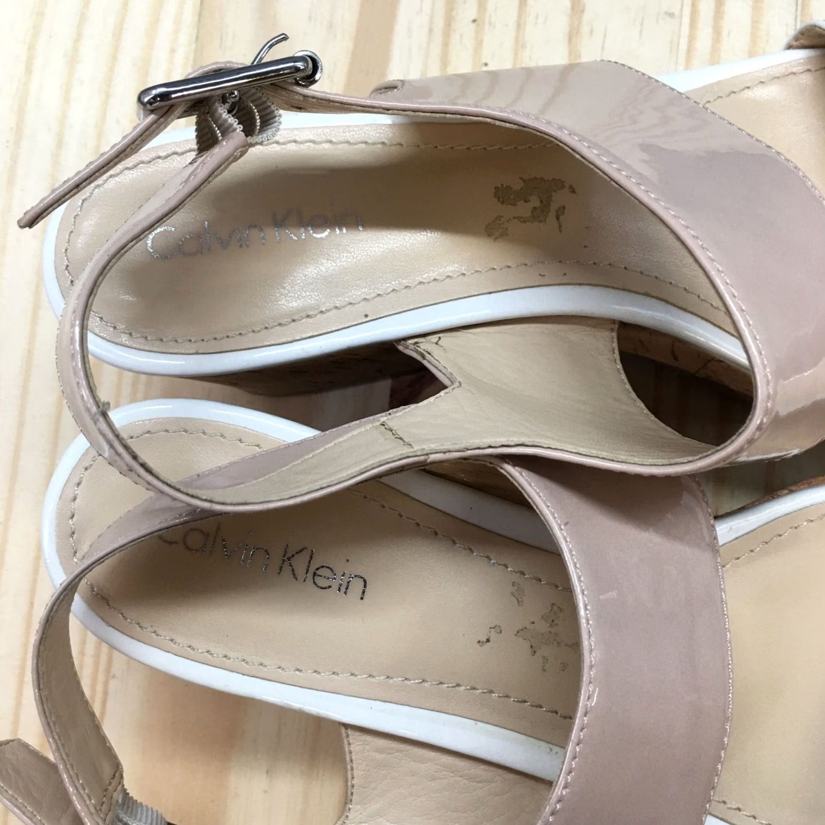 Calvin Klein Calvin Klein Sandals Womens 9.5 M Lorianne Slingback White Leather Cork Wedge Size US 10 / IT 40 - 5 Thumbnail