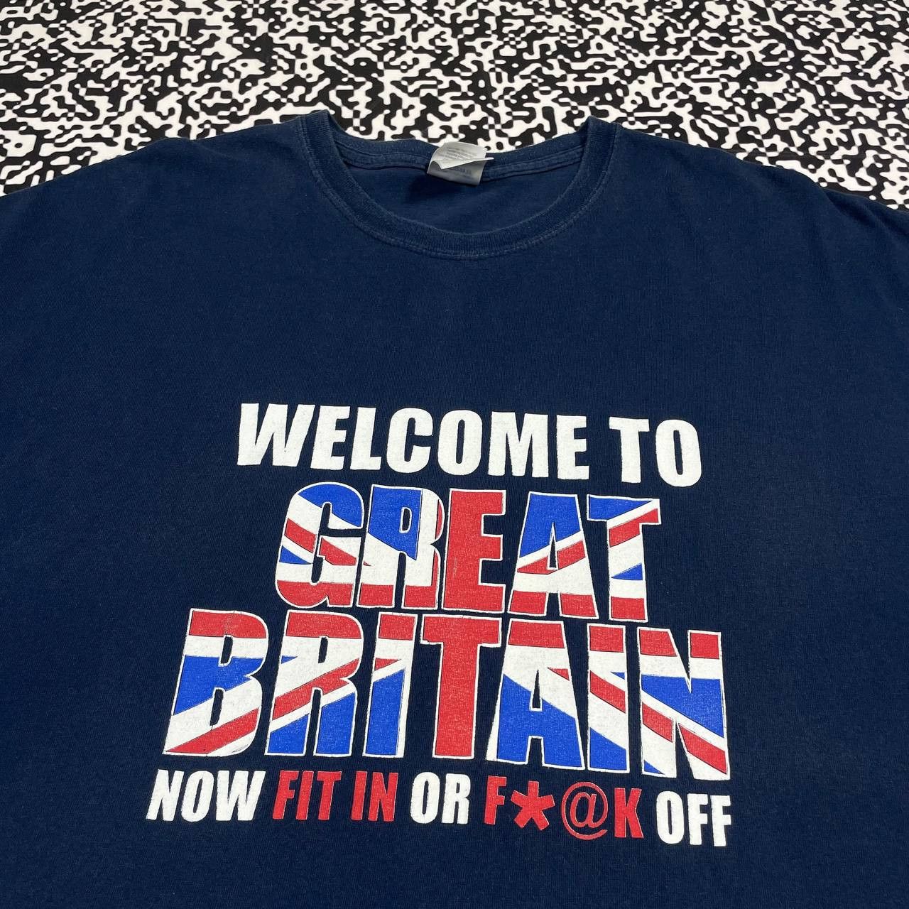 Vintage Vintage Y2K Humor Welcome To Great Britain Fuck Off T-shirt Size US XXL / EU 58 / 5 - 6 Thumbnail