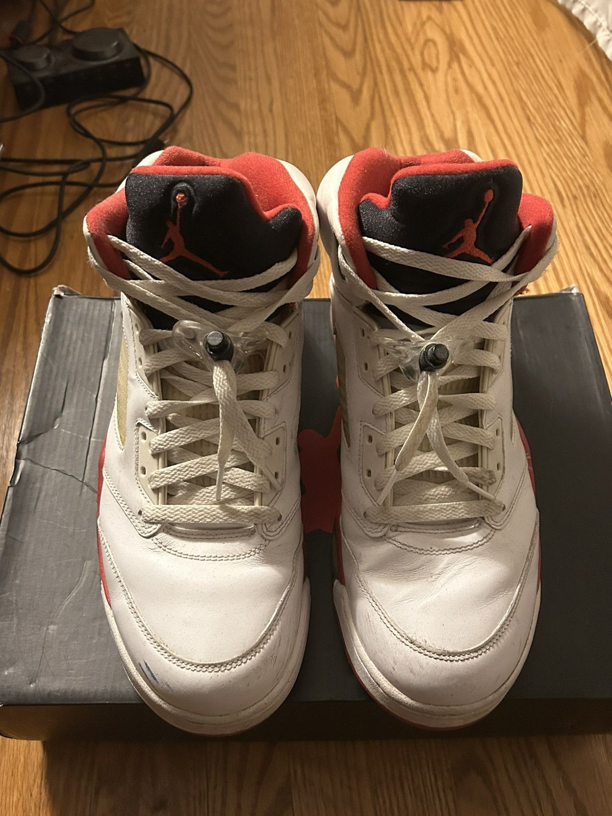 Jordan Brand Jordan 5 Retro Firereds Size US 11.5 / EU 44-45 - 1 Thumbnail