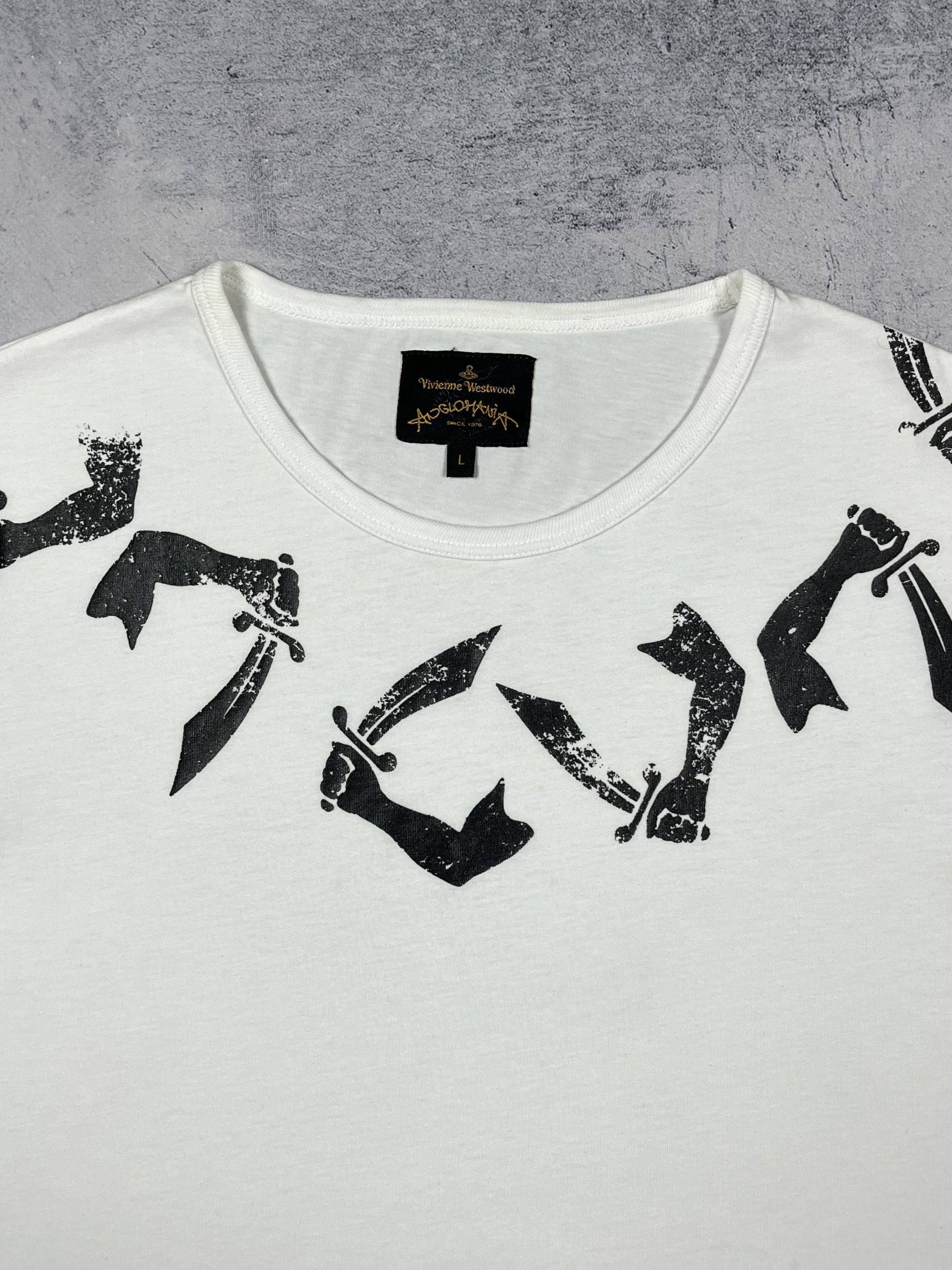 Vivienne Westwood Vivienne Westwood Anglomania Multilogo T Shirt Size US L / EU 52-54 / 3 - 8 Thumbnail