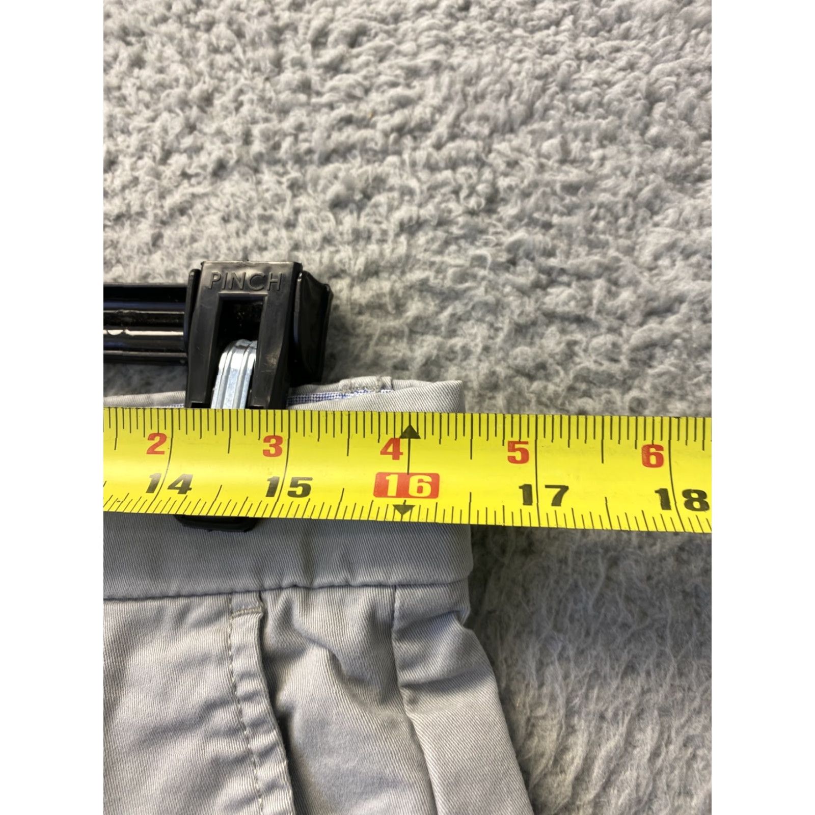 Tommy Hilfiger Tommy Hilfiger Shorts Mens 32 Bermuda Gray Flat Front Golf Rugby /96-51 Regular Size 32 Bermuda Gray Front Flat Knit? Size US 32 / EU 48 - 3 Thumbnail
