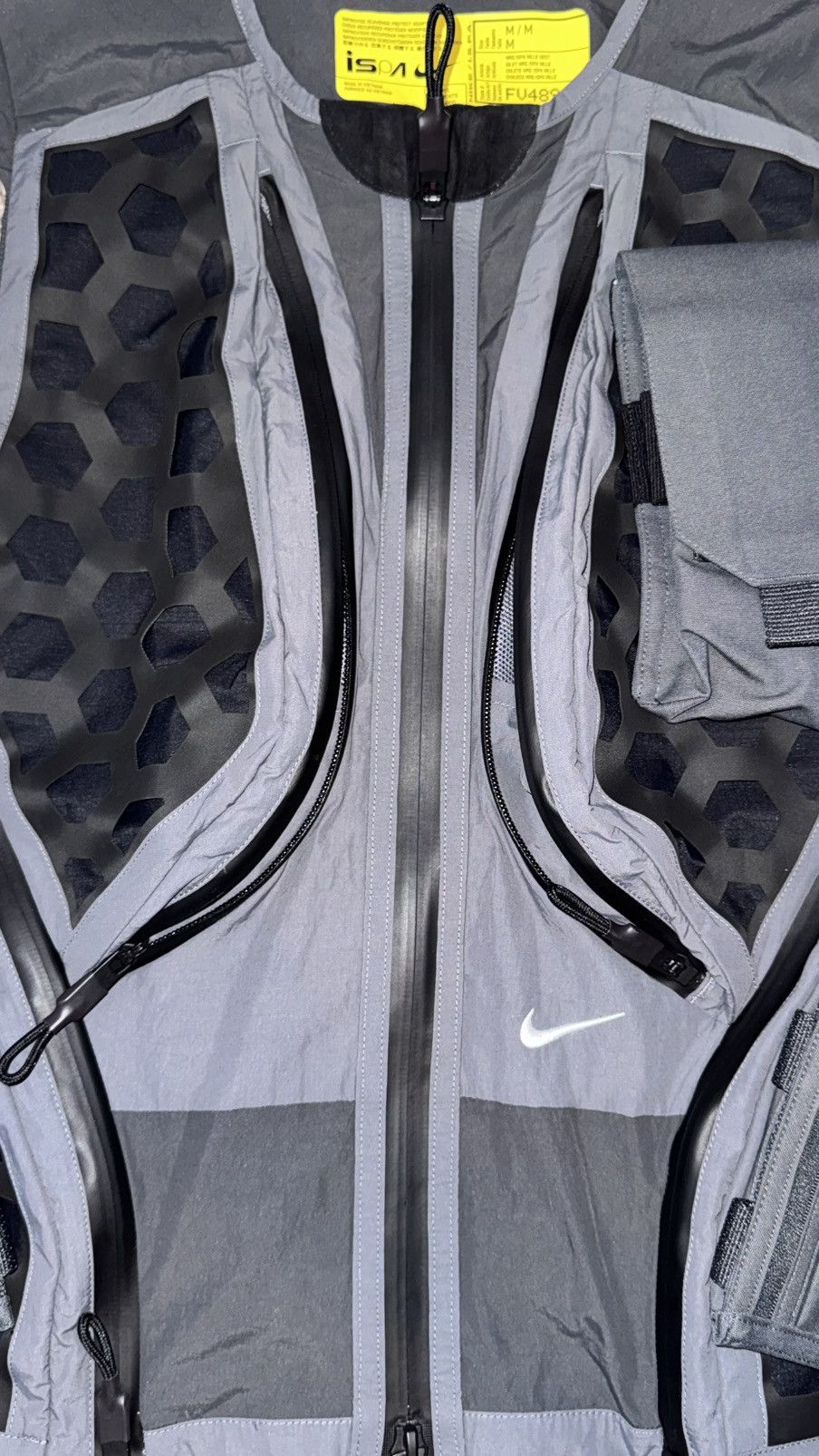 Nike Nike Men's ISPA Modular Pocket Vest Size US M / EU 48-50 / 2 - 4 Thumbnail