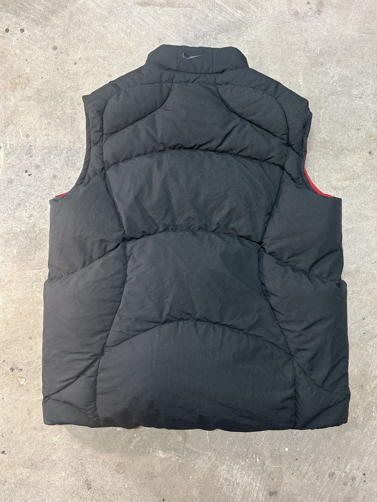 Nike Vintage Nike Reversible Down Fill Puffer Vest Size US L / EU 52-54 / 3 - 5 Thumbnail