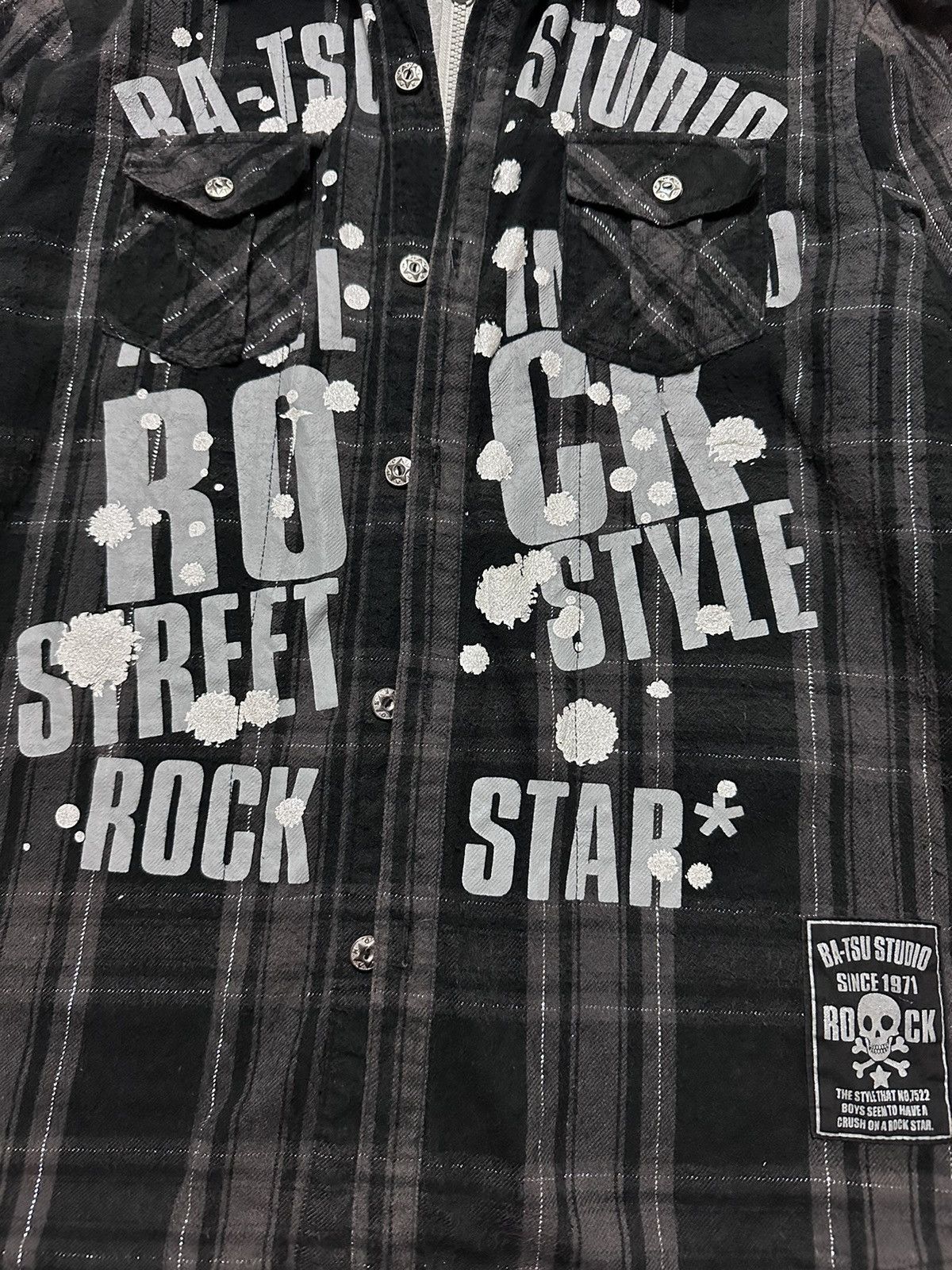 Japanese Brand × Seditionaries × Vintage Vintage Japan Ba-Tsu Studio Rock Skulls Gothic Shirts Size US S / EU 44-46 / 1 - 5 Thumbnail