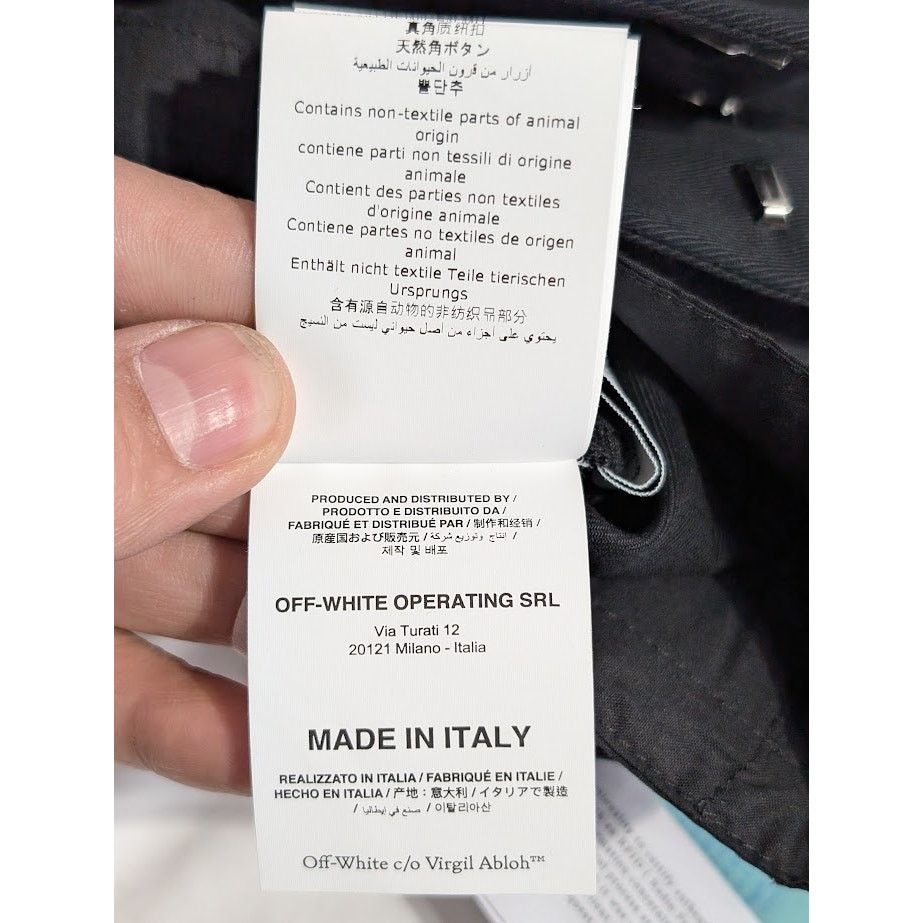 Off-White o1rshd1 Cargo Short In Black Size US 34 / EU 50 - 23 Thumbnail