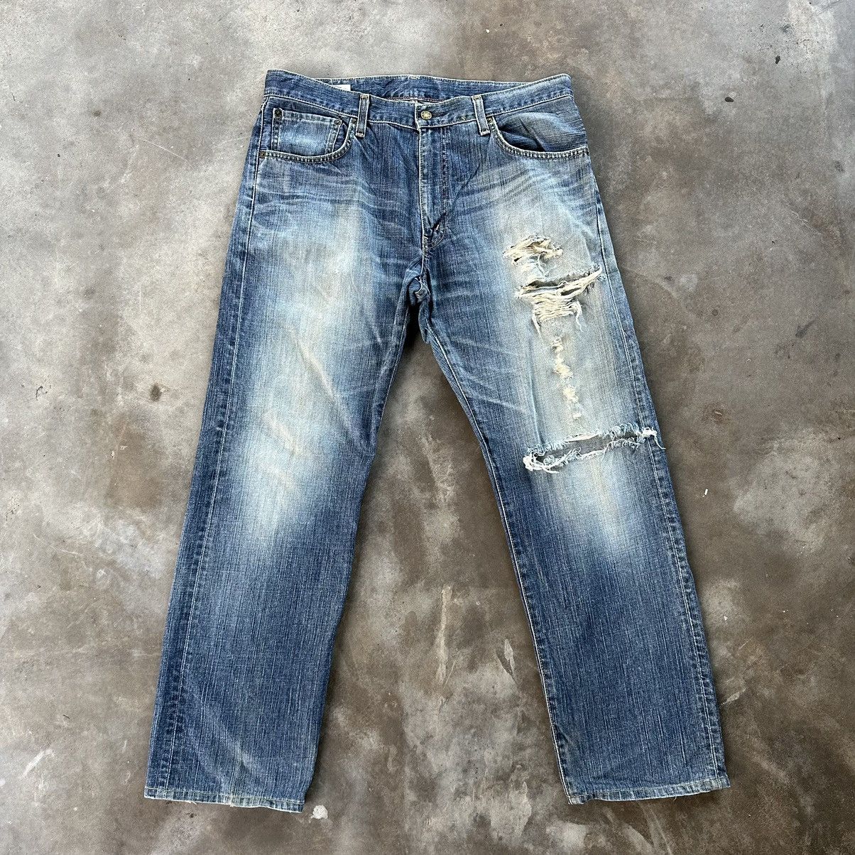 Japanese Brand Vintage Edwin 503 Distressed Jean Faded Denim Pant W38 Size US 38 / EU 54 - 1 Thumbnail