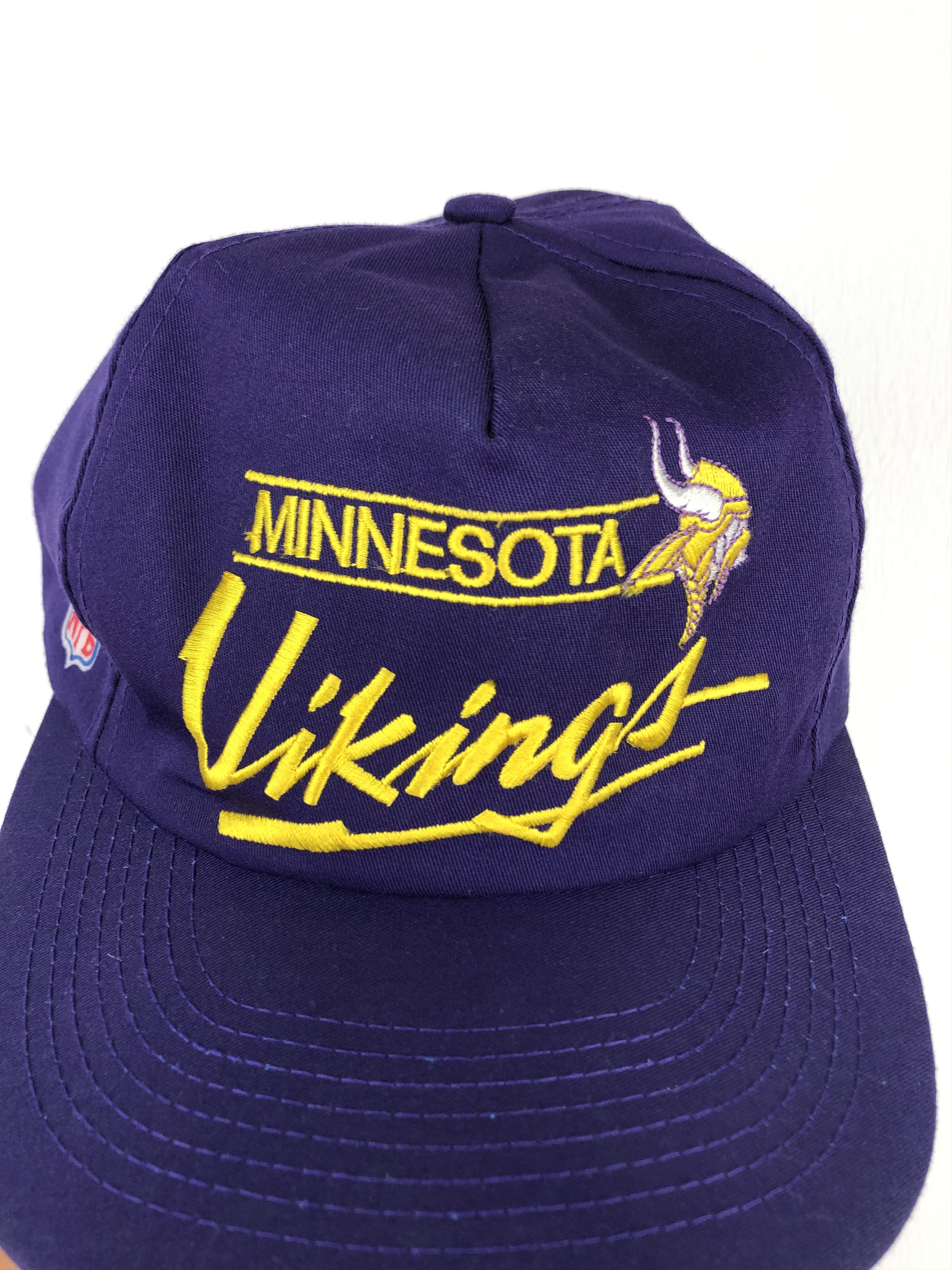 Vintage Vintage Minnesota Vikings Cap Snapback Logo Football Size ONE SIZE - 4 Thumbnail