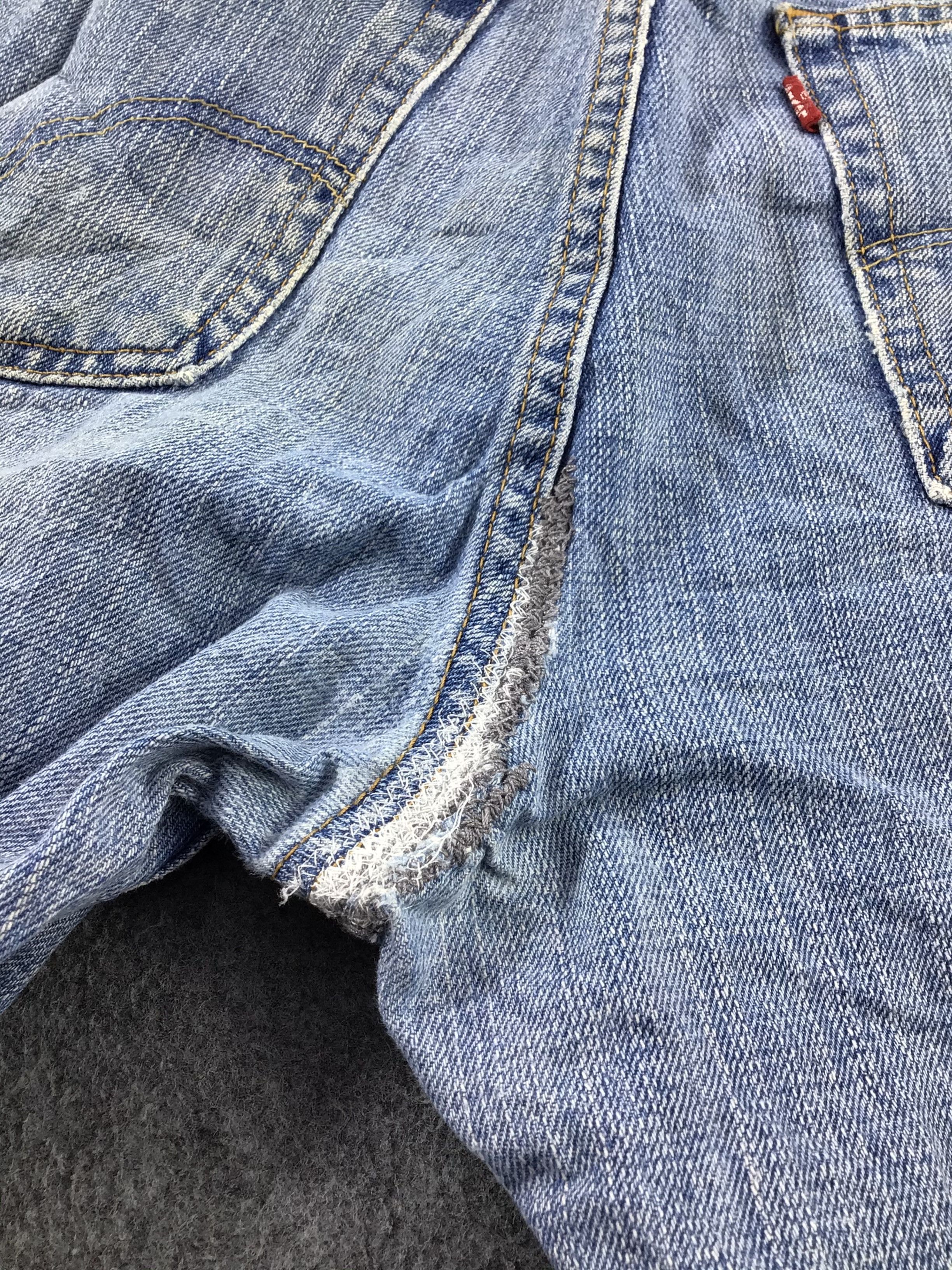Levi's Vintage Levis 527 Jeans Dirty Blue Flare Denim KJ223 Size US 38 / EU 54 - 9 Thumbnail