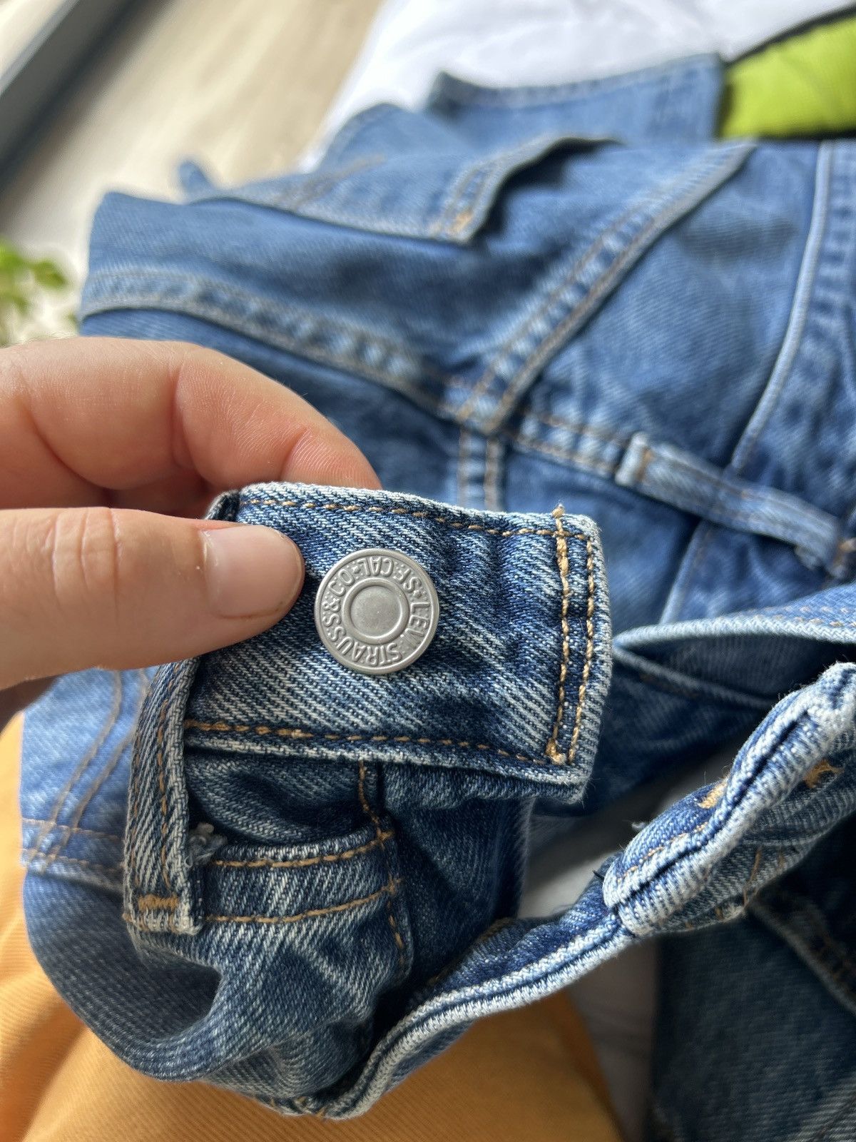 Levi's Levi’s Straight-Leg Overalls – FR 38 – Worn Twice – SF Store Size 27" / US 4 / IT 40 - 4 Thumbnail