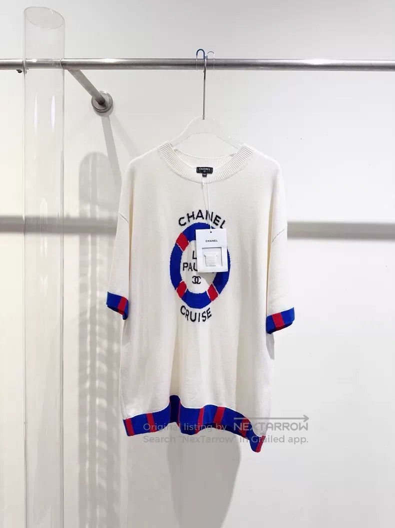 Chanel Chanel Cruise series sweater Size M / US 6-8 / IT 42-44 - 1 Thumbnail
