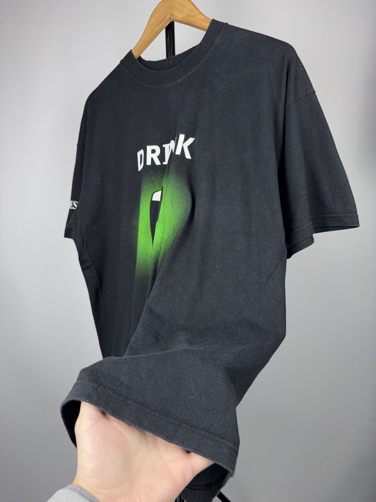 Vintage 90s Guinness St. Patrick’s Day Drink Pint Graphic T-Shirt Size US XL / EU 56 / 4 - 3 Thumbnail