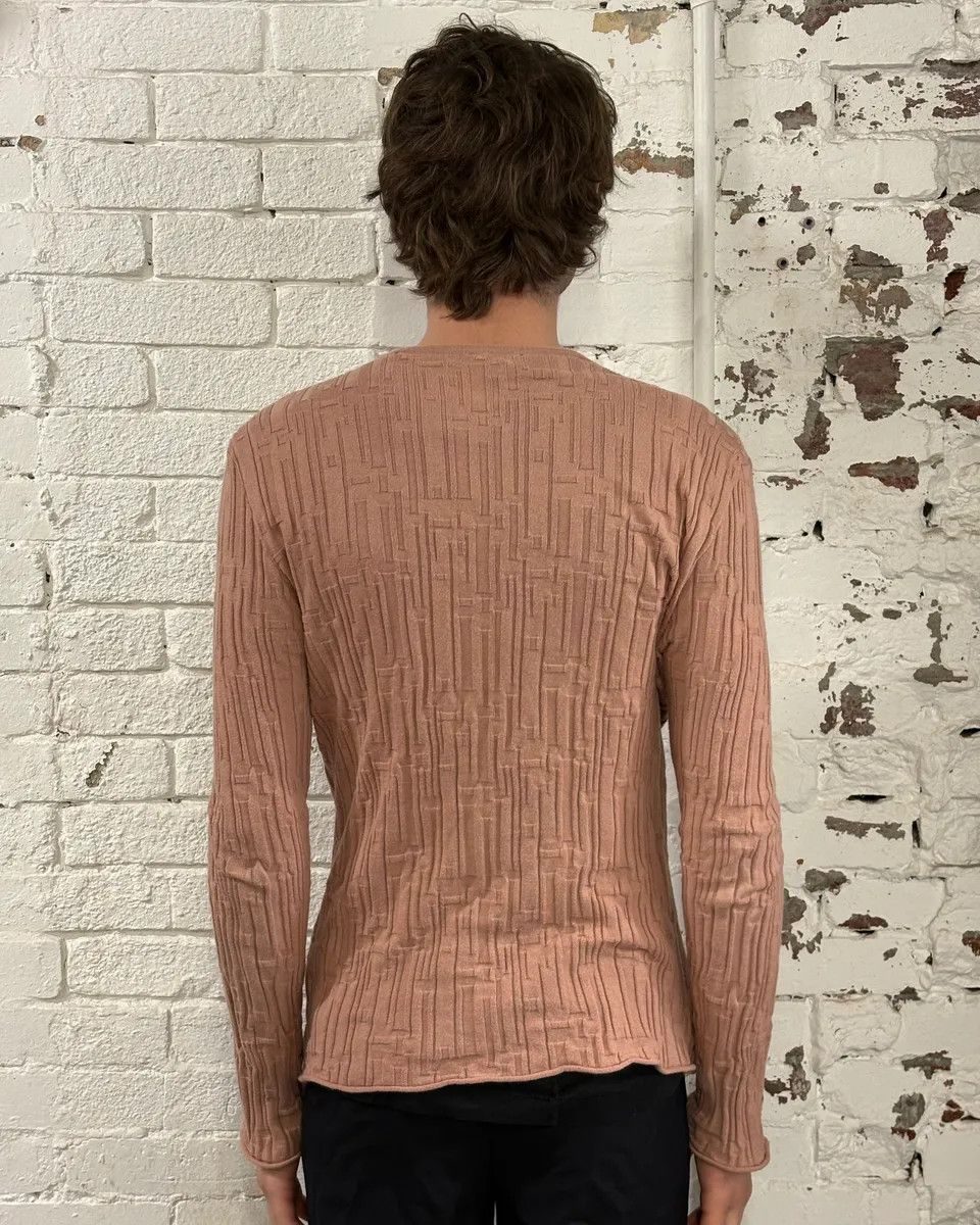 Emporio Armani AW2021 Emporio Armani Pink Textured Sweater Size US S / EU 44-46 / 1 - 3 Thumbnail