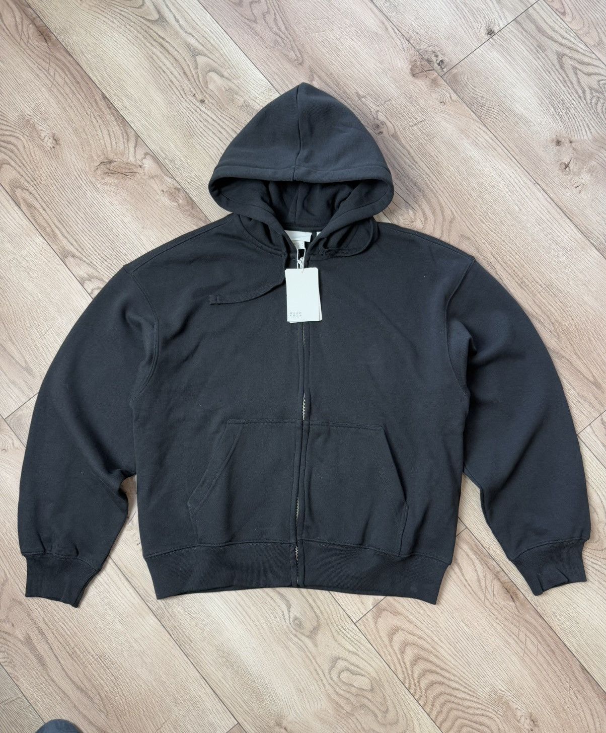 H&M H&M Baggy Hoodie New - Size S Size US S / EU 44-46 / 1 - 1 Thumbnail
