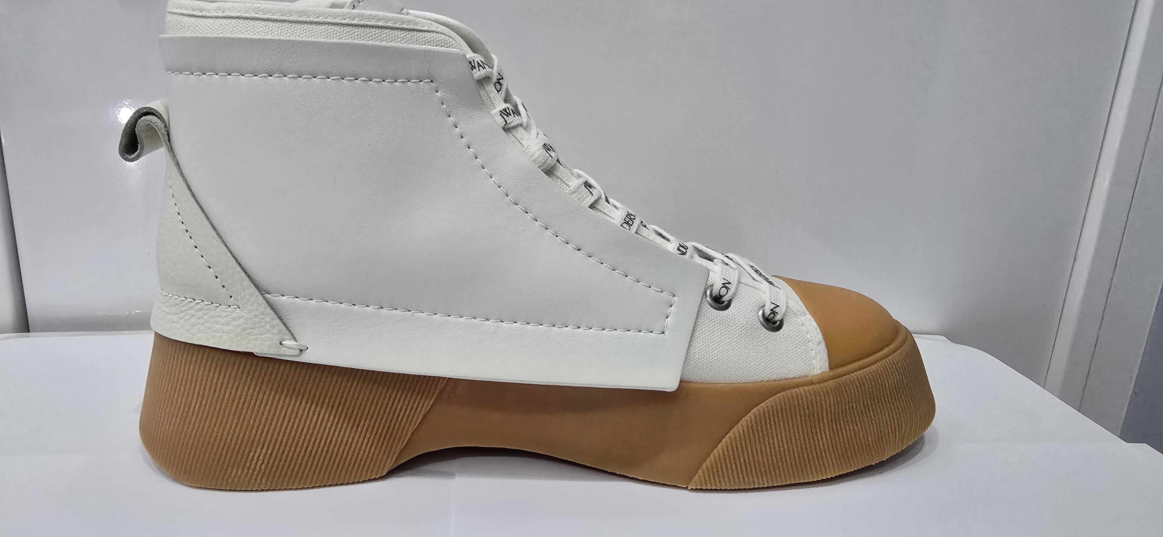 JW Anderson Chunky High-Top Sneakers – White / Gum Sole RRP $450 Size US 9 / IT 39 - 4 Thumbnail
