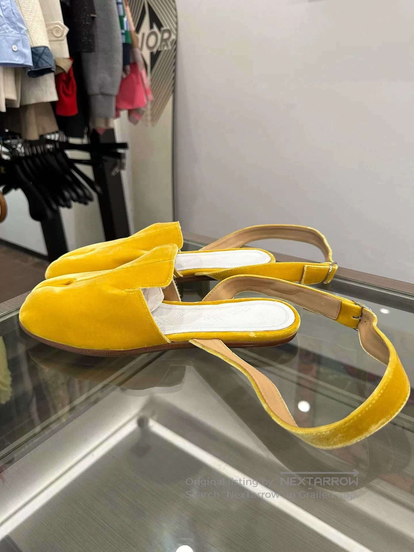 Maison Margiela Maison Margiela Yellow Velvet Split. Size US 8 / IT 38 - 4 Thumbnail