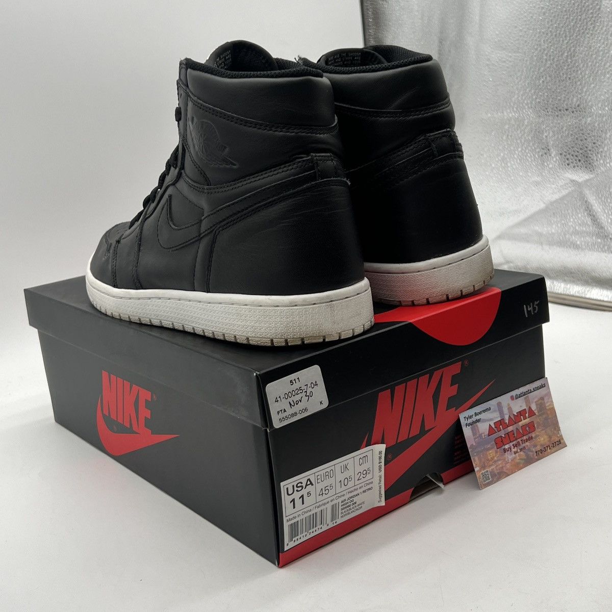 Nike Air Jordan 1 High Cyber Monday Size US 11.5 / EU 44-45 - 4 Thumbnail