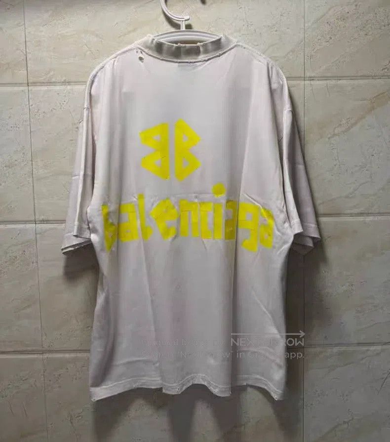 Balenciaga Balenciaga Tape destruction distressed round neck loose sh Size US S / EU 44-46 / 1 - 7 Thumbnail