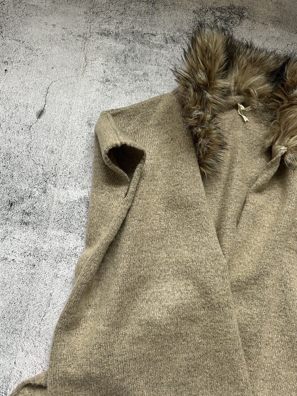 Japanese Brand Faux Fur Cape Archive Fit Women's Beige Size M / US 6-8 / IT 42-44 - 9 Thumbnail
