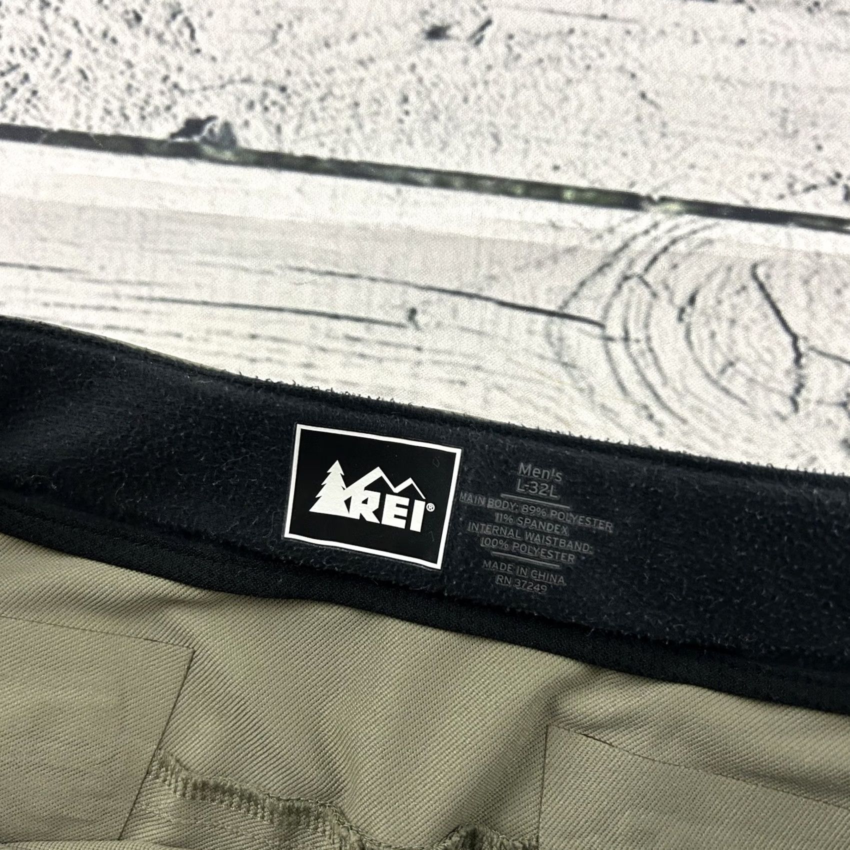 Vintage REI Hiking Pants Men L 32" Inseam Khaki Beige Green Nylon Poly Shirt/Khakis Mens Size US 33 - 3 Thumbnail