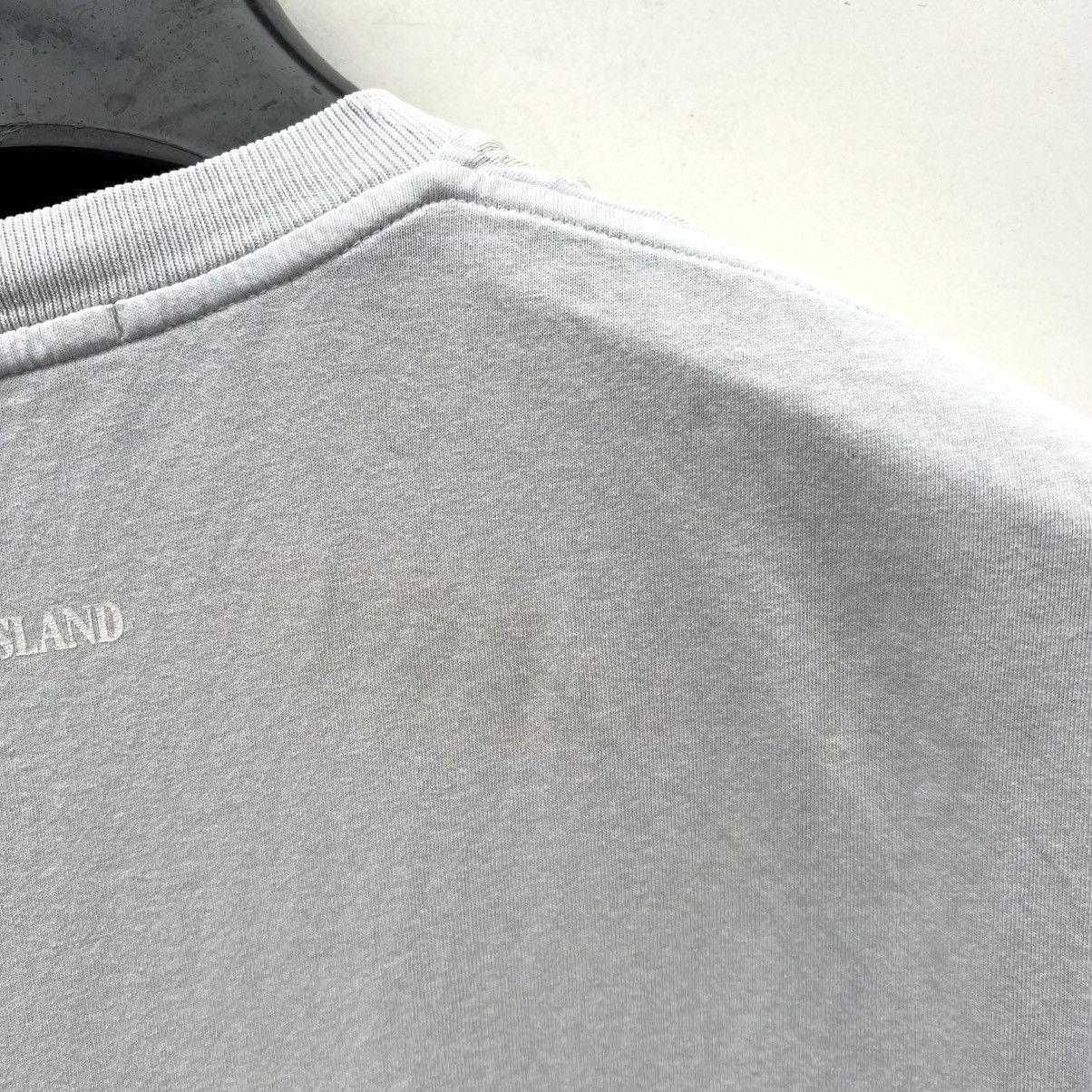 Stone Island STONE ISLAND 2022 GREY GRAPHIC TEE t shirt Size US M / EU 48-50 / 2 - 14 Thumbnail