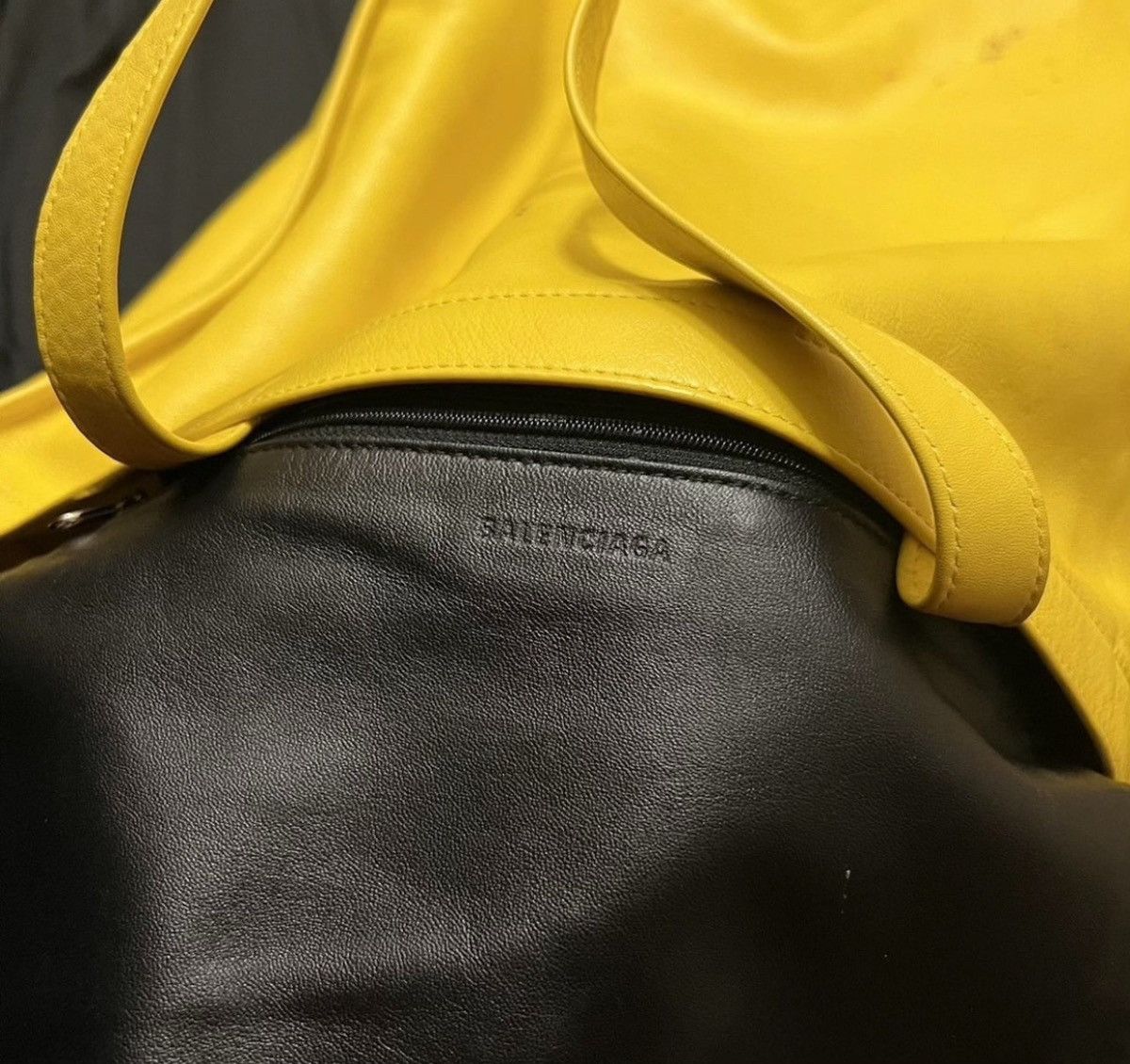 Balenciaga Balenciaga FW18 Leather Cat Tote Size ONE SIZE - 4 Thumbnail