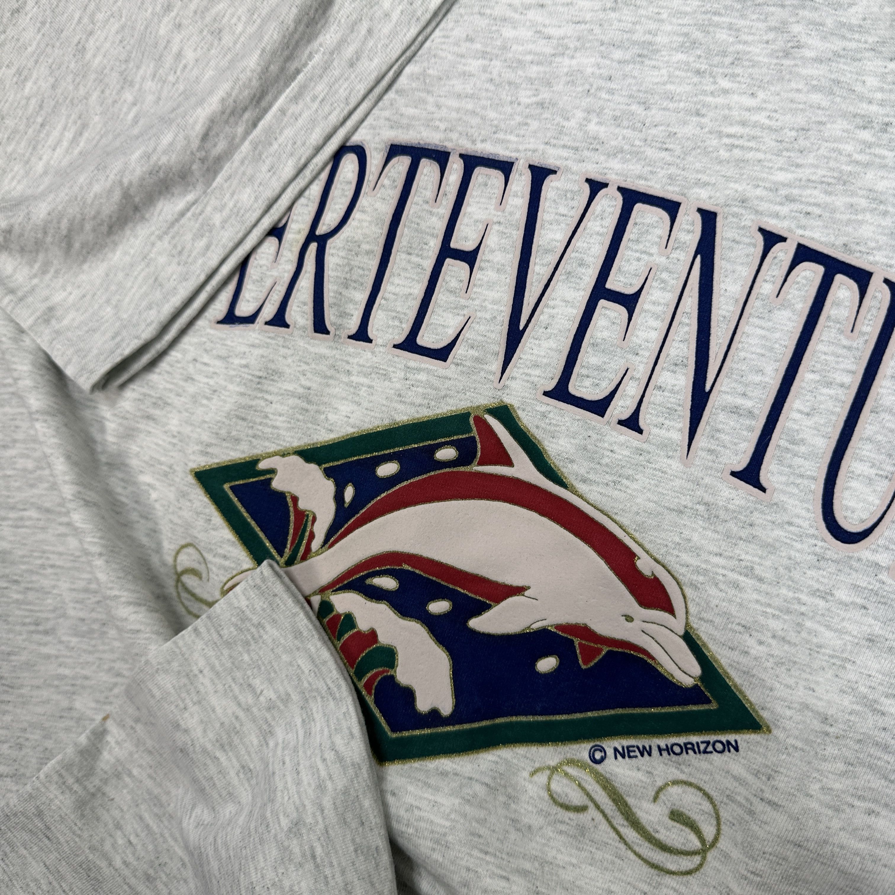 Vintage Vintage Oversize Printed Fuertaventura 90s T-shirt Size US L / EU 52-54 / 3 - 4 Thumbnail