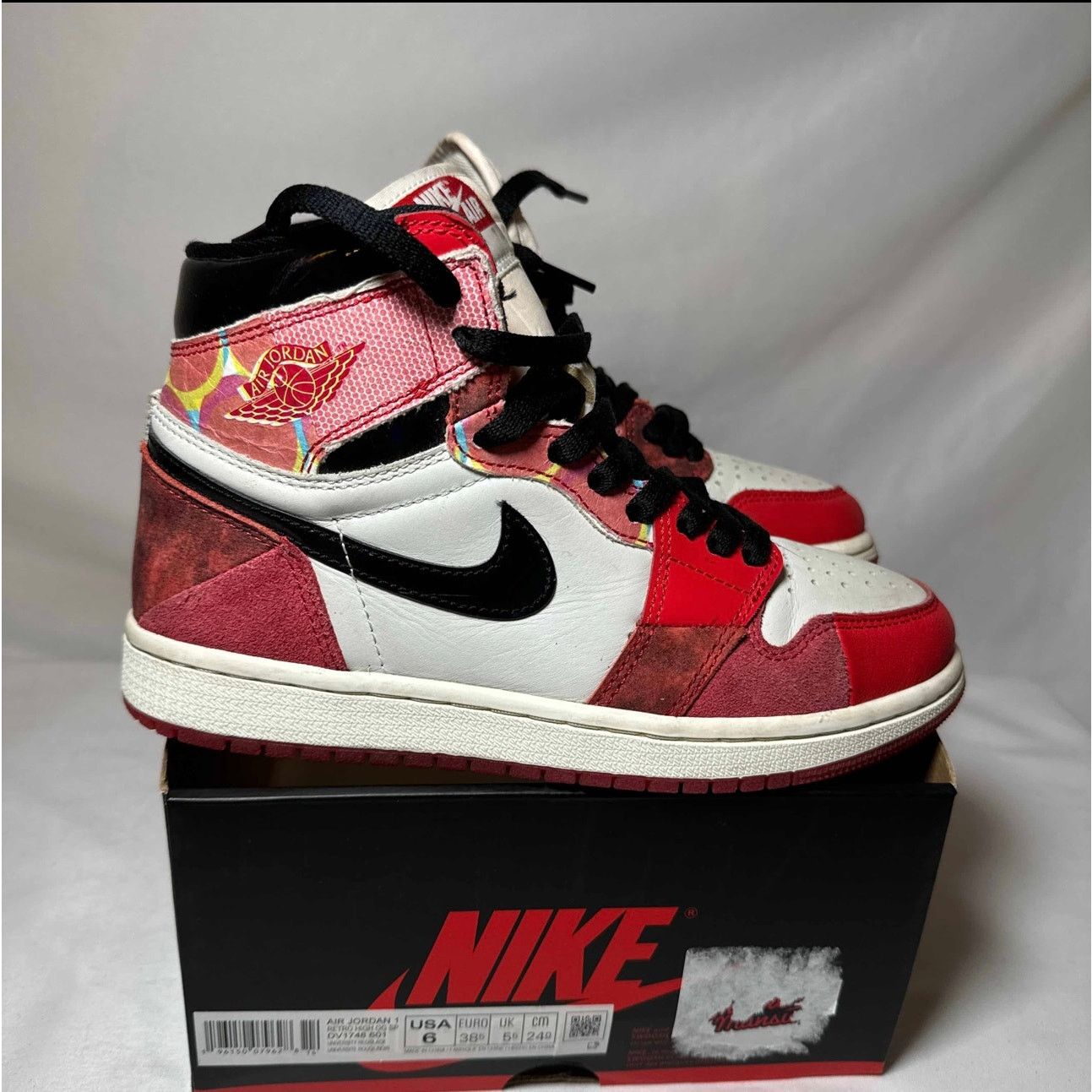Jordan Brand × Nike Size 6 - Marvel x Air Jordan 1 Retro High OG Next Chapter Size US 6 / EU 39 - 1 Thumbnail