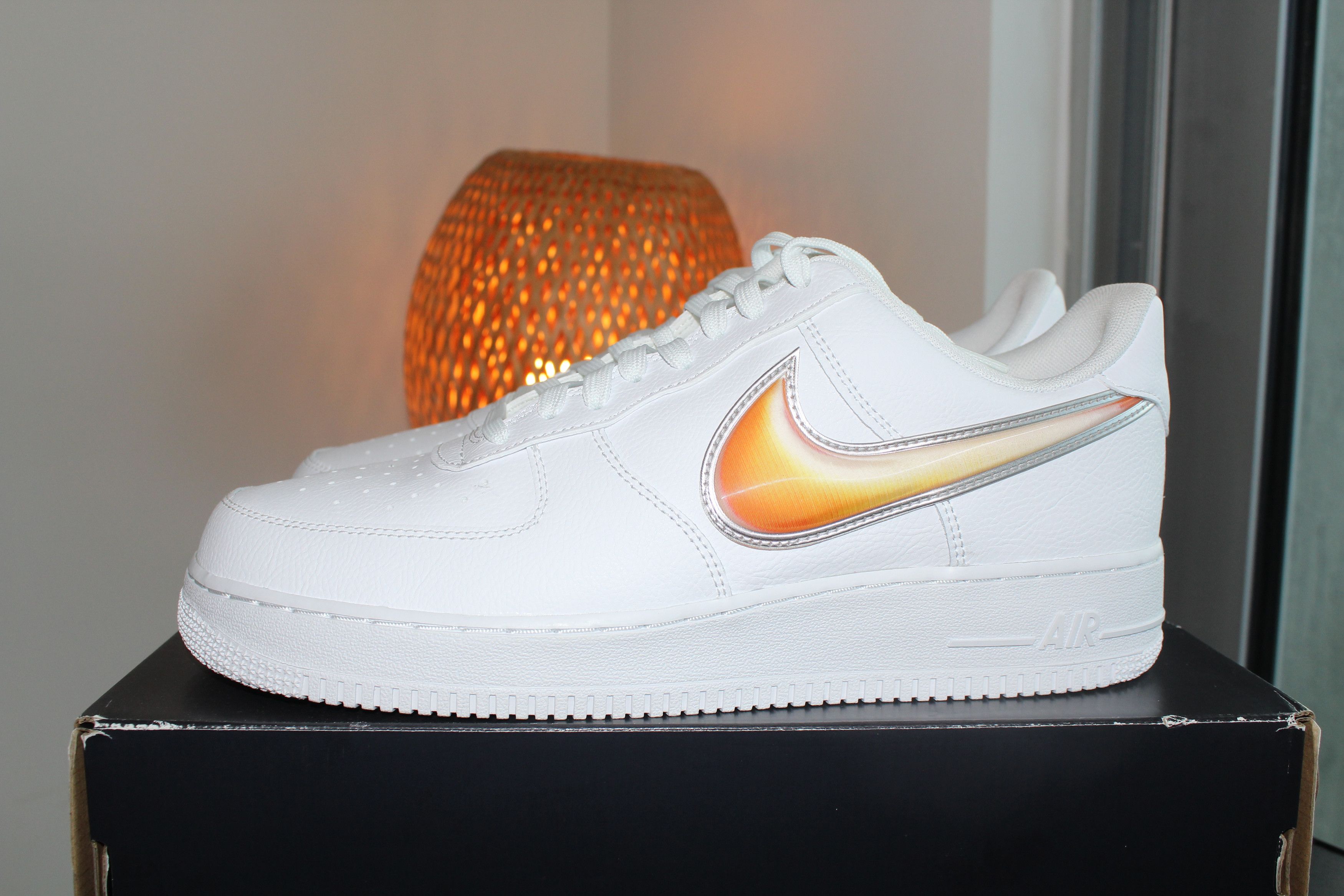 Nike Nike Air Force 1 Low Oversized Orange Swoosh Size 11 Size US 11 / EU 44 - 3 Thumbnail