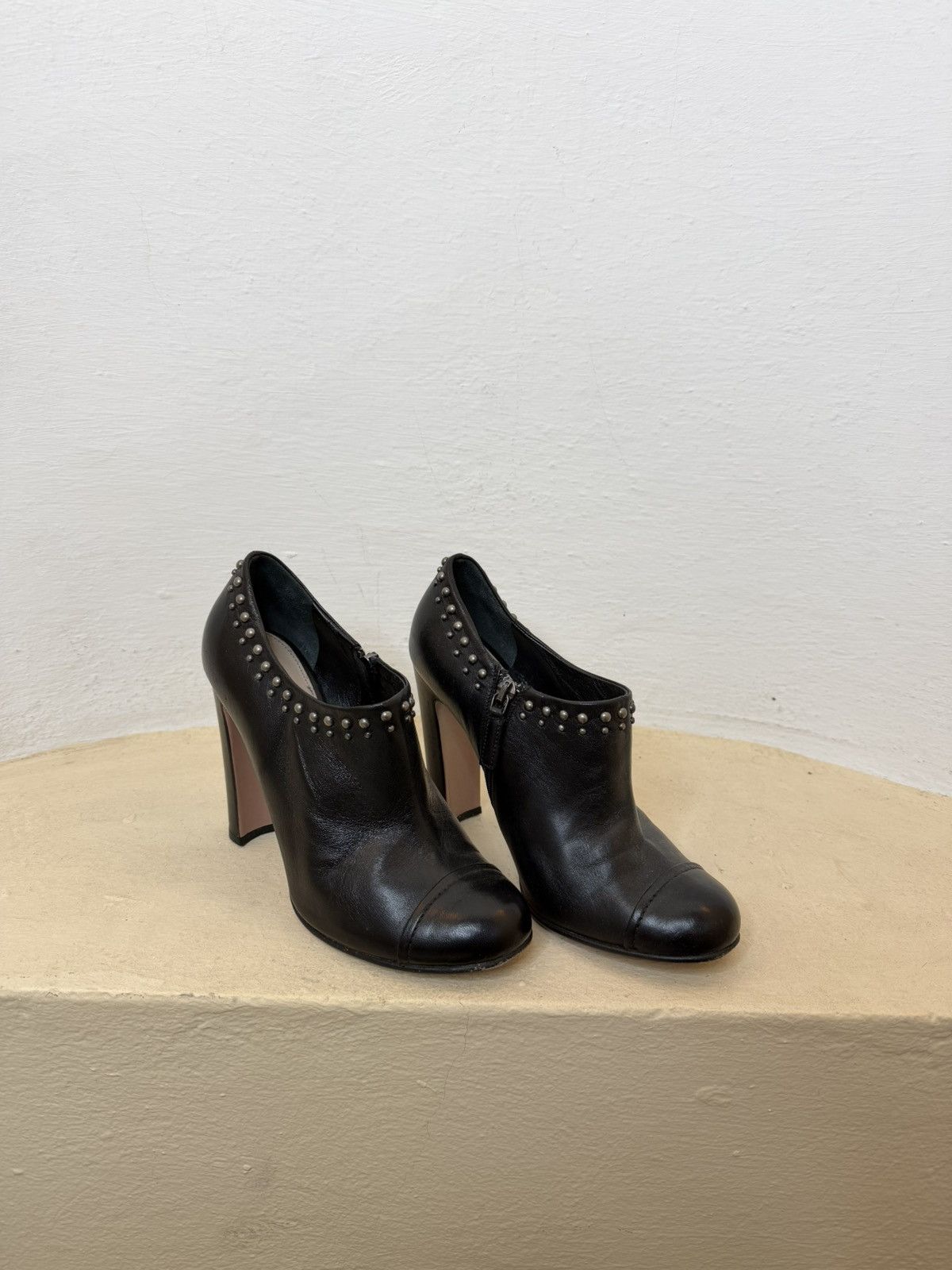Prada Prada Leather Heels Top Studded Low Ankle Boots Nero Size 37 Size US 7 / IT 37 - 2 Thumbnail
