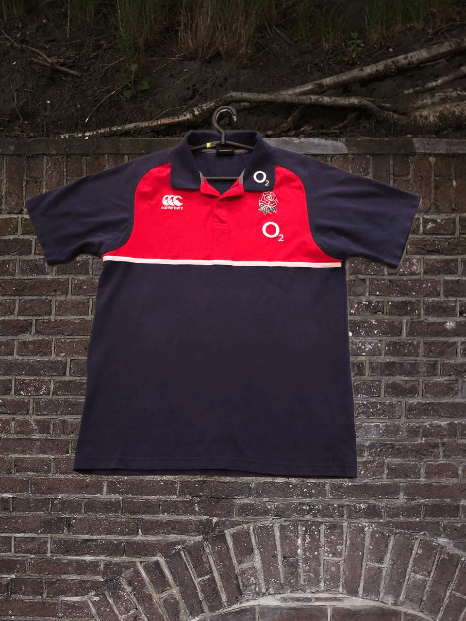 Canterbury of New Zealand Vintage Polo Canterbury blue logo O2 T-shirt Y2K Size US L / EU 52-54 / 3 - 1 Thumbnail