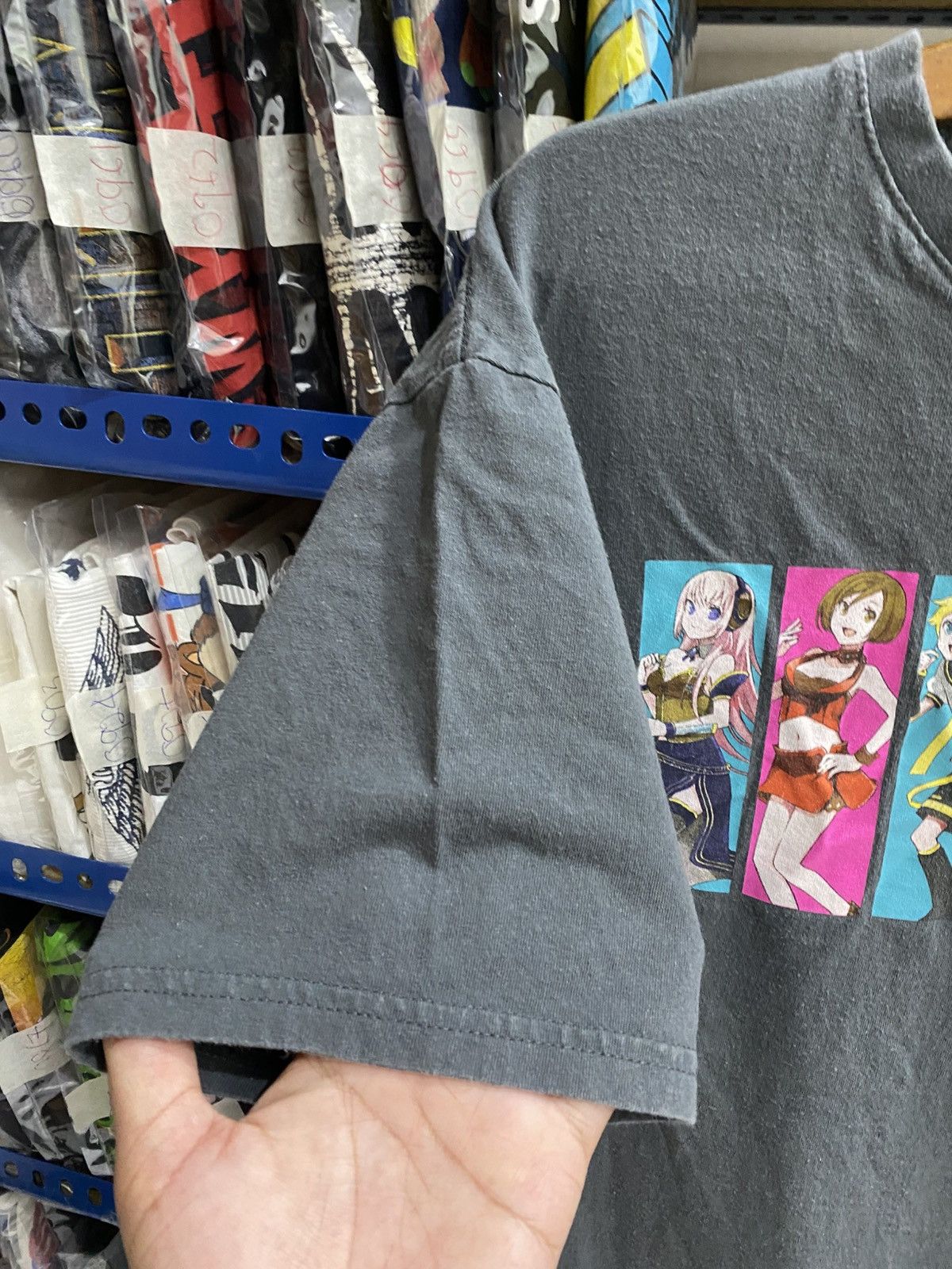 Anime HATSUNE MIKU TSHIRT Size US L / EU 52-54 / 3 - 6 Thumbnail