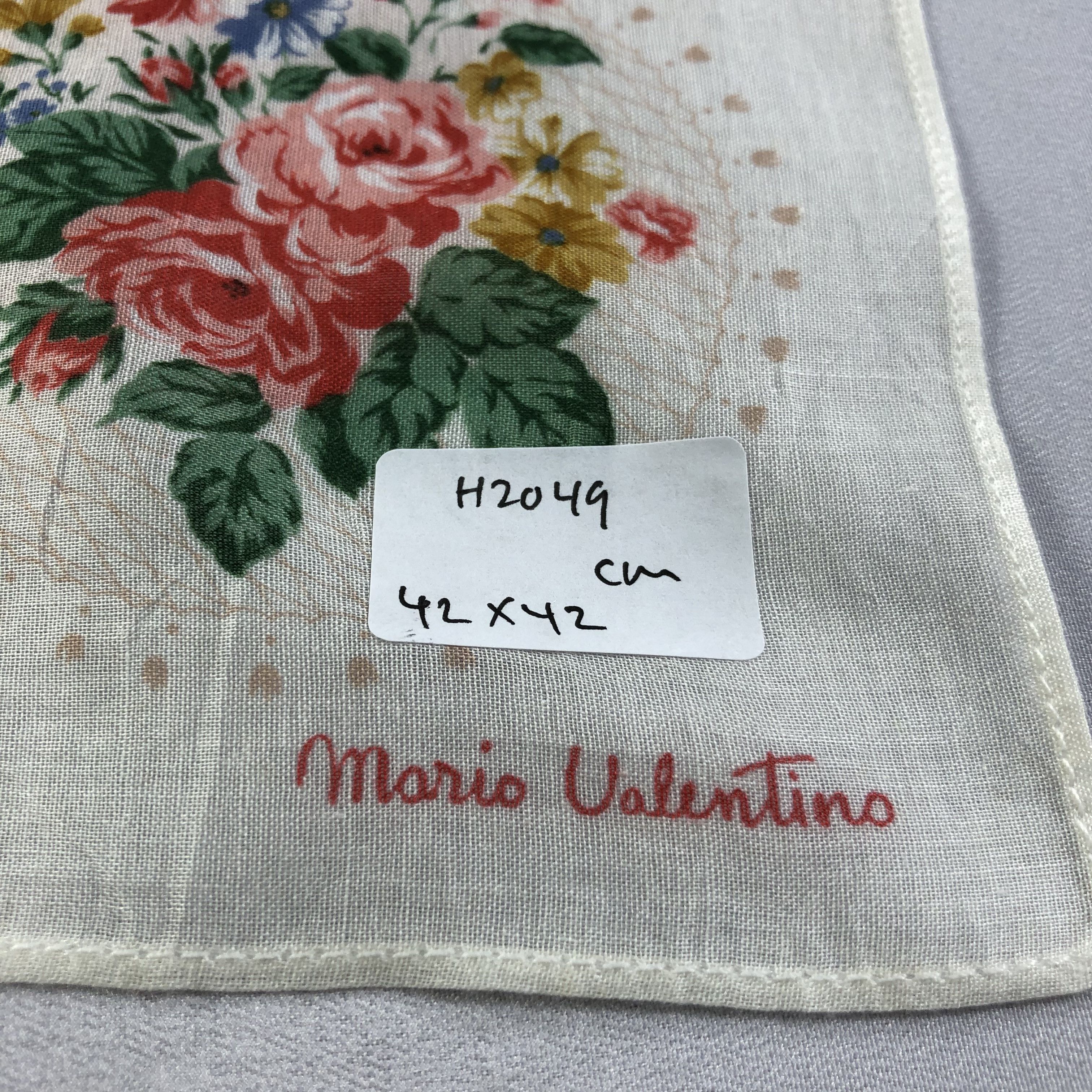 Mario Valentino × Vintage Mario Valentino Handkerchief Neckerchief Bandana H2049 Size ONE SIZE - 7 Thumbnail