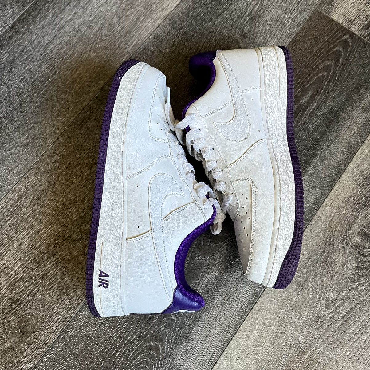 Nike Nike Air Force 1 Low White Voltage Purple CJ1380-100 Size 10 Size US 10 / EU 43 - 3 Thumbnail
