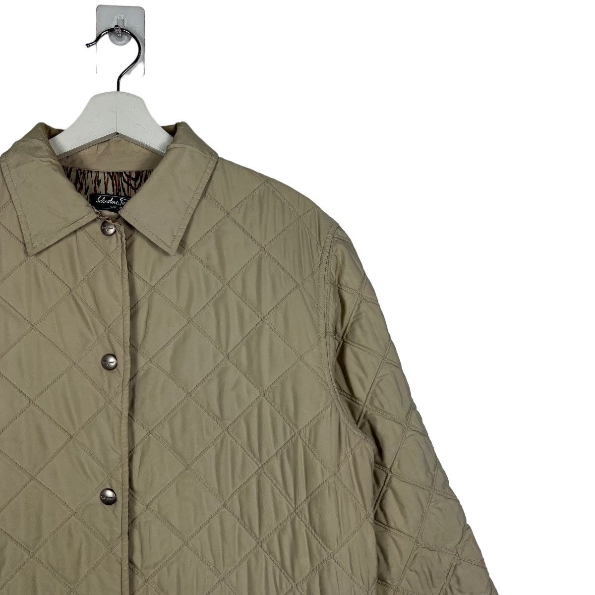 Salvatore Ferragamo 🔥 SALVATORE FERRAGAMO QUILTED DIAMOND JACKET MADE IN ITALY Size US M / EU 48-50 / 2 - 6 Thumbnail