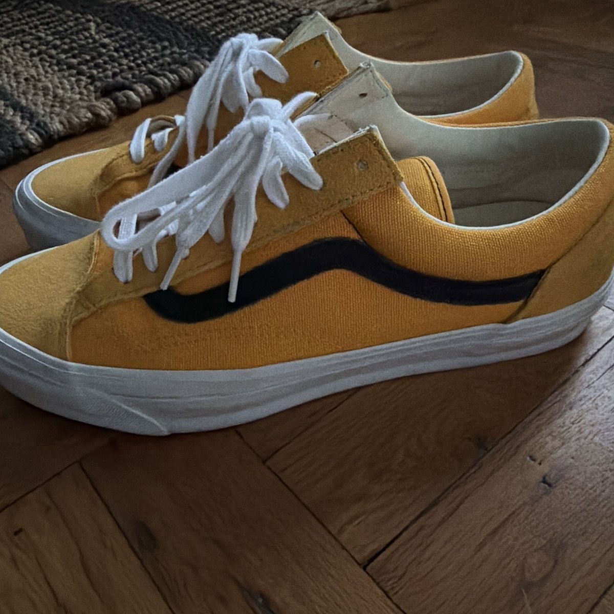 Vans Vans OTW old skool Size US 10.5 / EU 43-44 - 3 Thumbnail