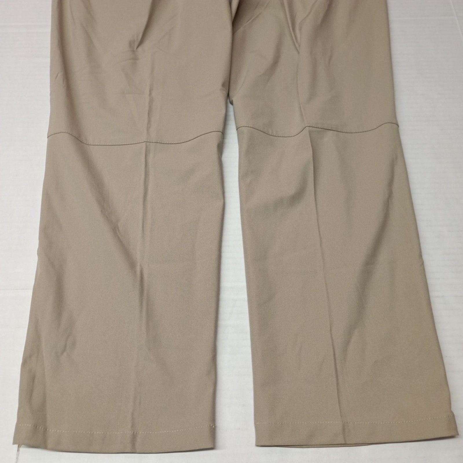 Chaps Chaps Golf Slim Fit Pants Mens 42x30 Khaki Stretch Waistband Size US 42 / EU 58 - 6 Thumbnail