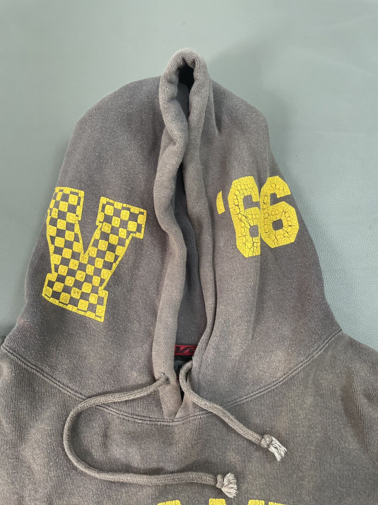 Vans Vintage Vans Mfg Grey Hoodie Distressed Printed Size US M / EU 48-50 / 2 - 5 Thumbnail